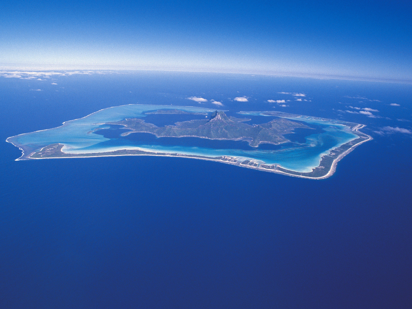 Вулкан стал островом