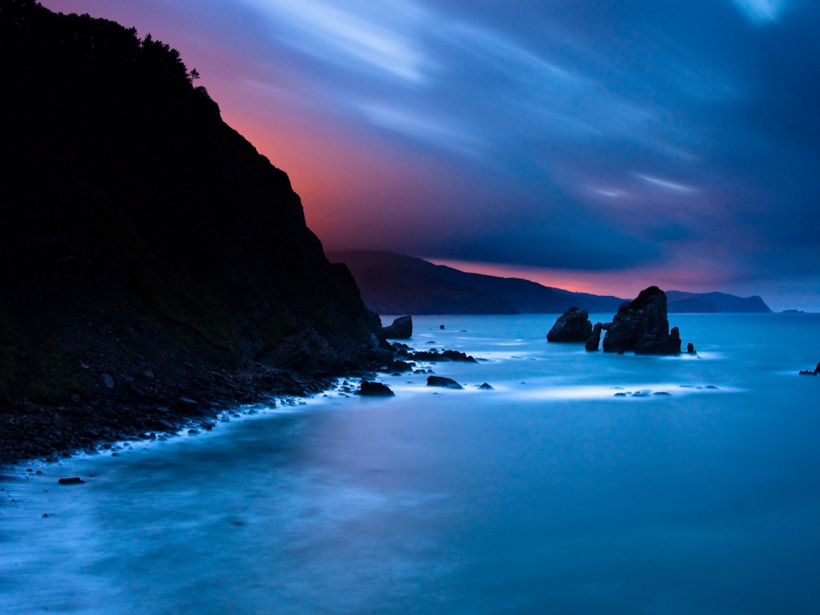 Скалистый берег 