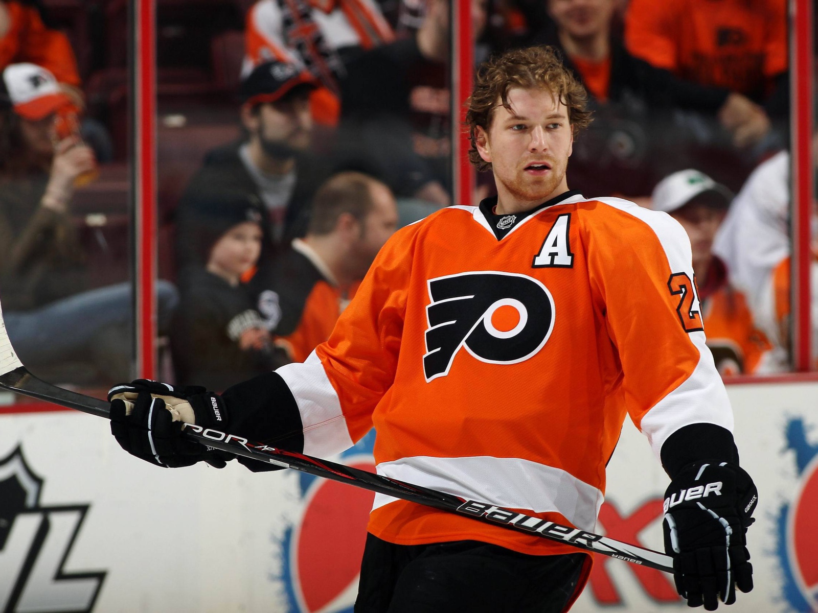 Хоккеист Филадельфии Клод Жиру