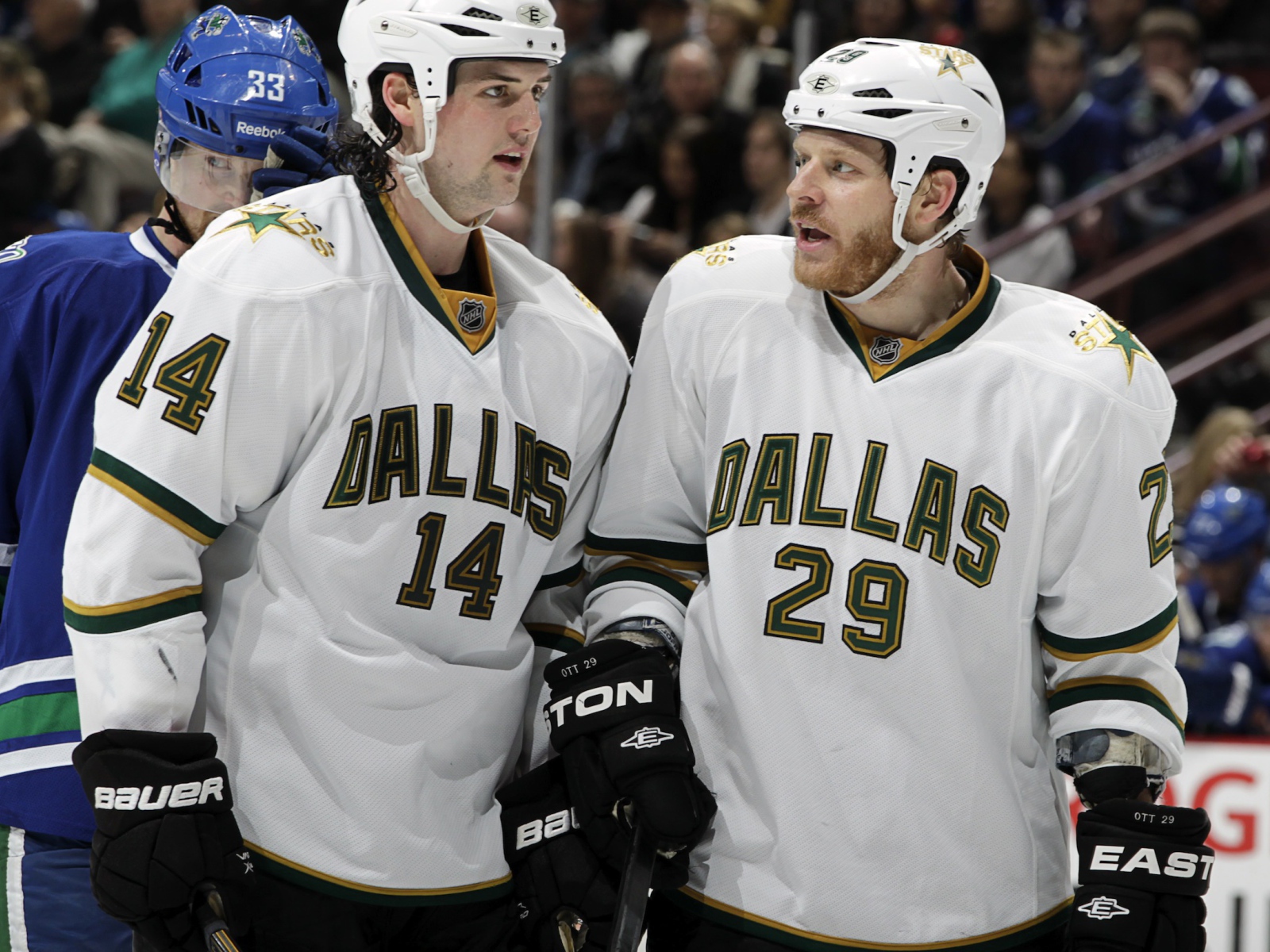 Популярный Хоккеист Джейми Бенн