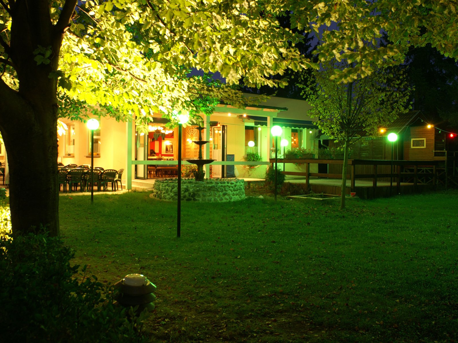 Ночной отель на курорте Бад Татцмансдорф, Австрия