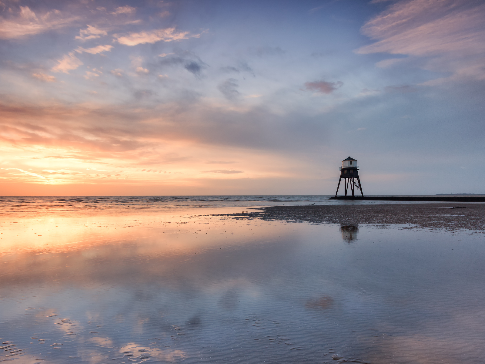 Фотография рассвета на побережье Великобритании