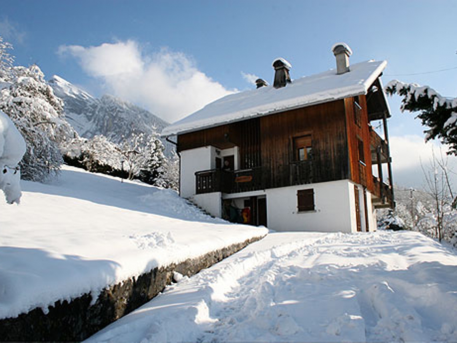 Уютный дом на горнолыжном курорте Самоен, Франция