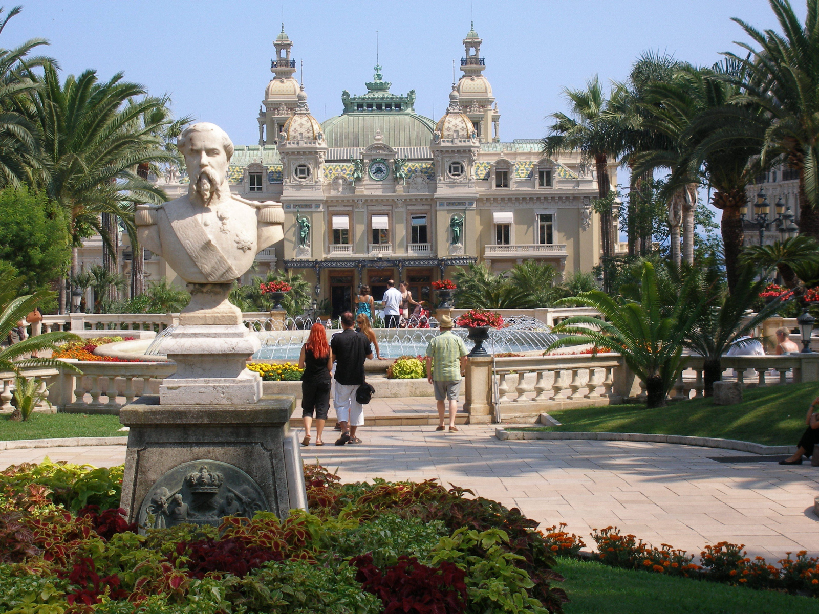 Памятник в Монте-Карло, Франция