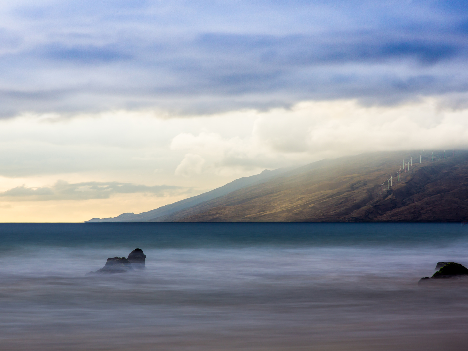 Закат на гавайском острове Мауи