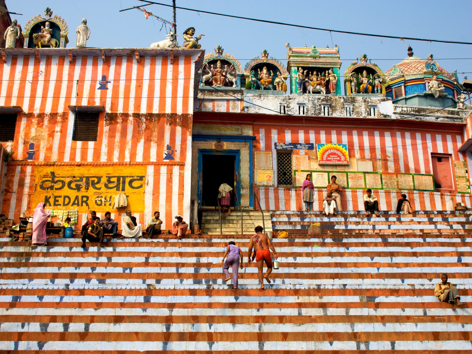 Красочные улицы в Варанаси