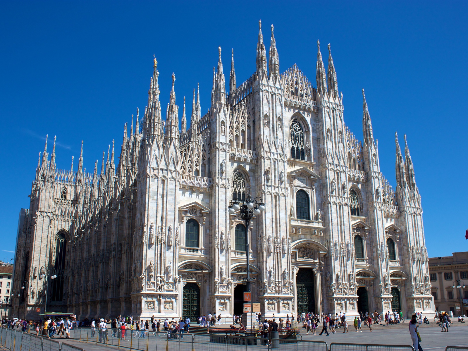 Собор Дуомо в Милане, Италия