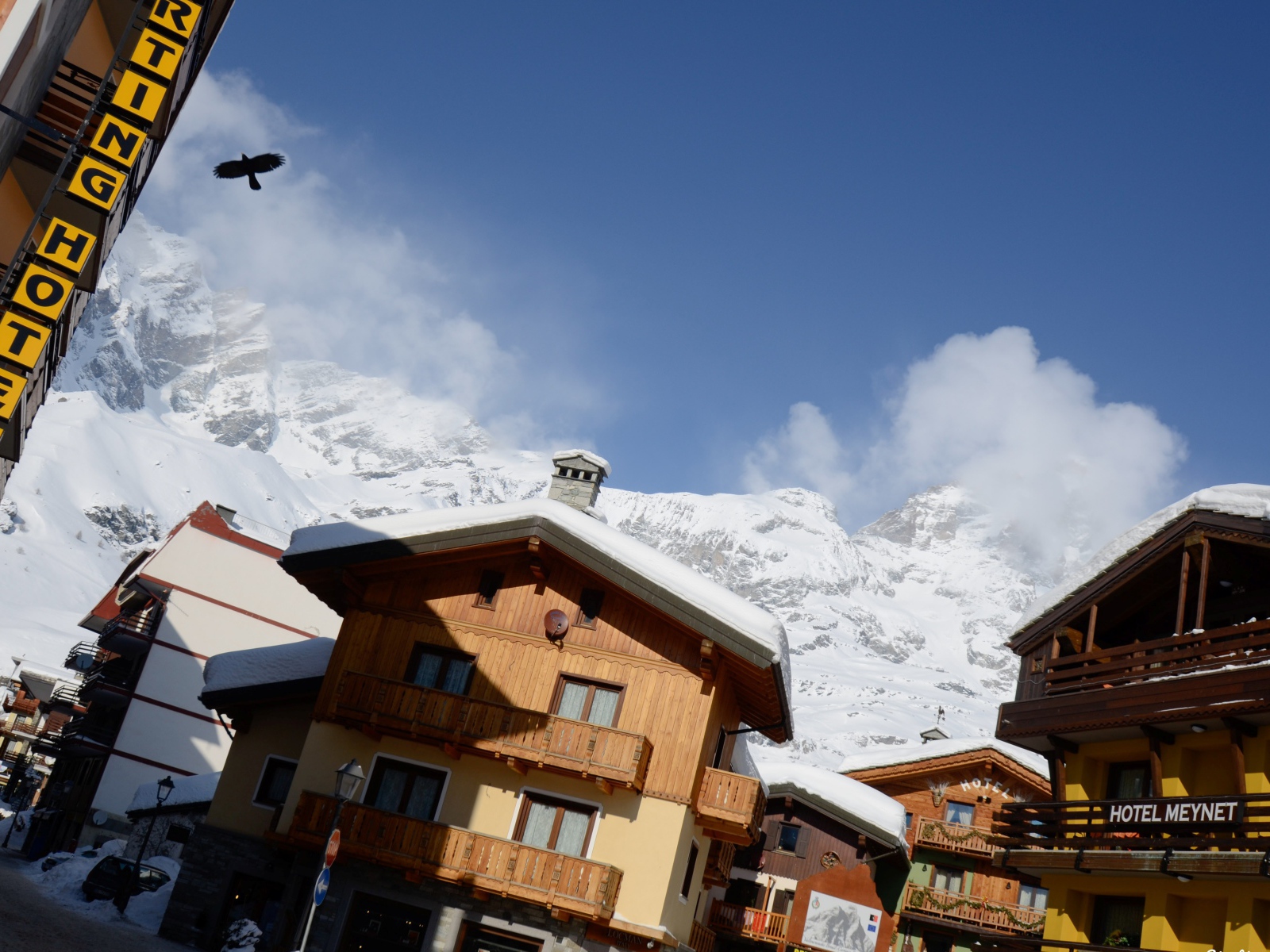 Дома на горнолыжном курорте Червиния, Италия