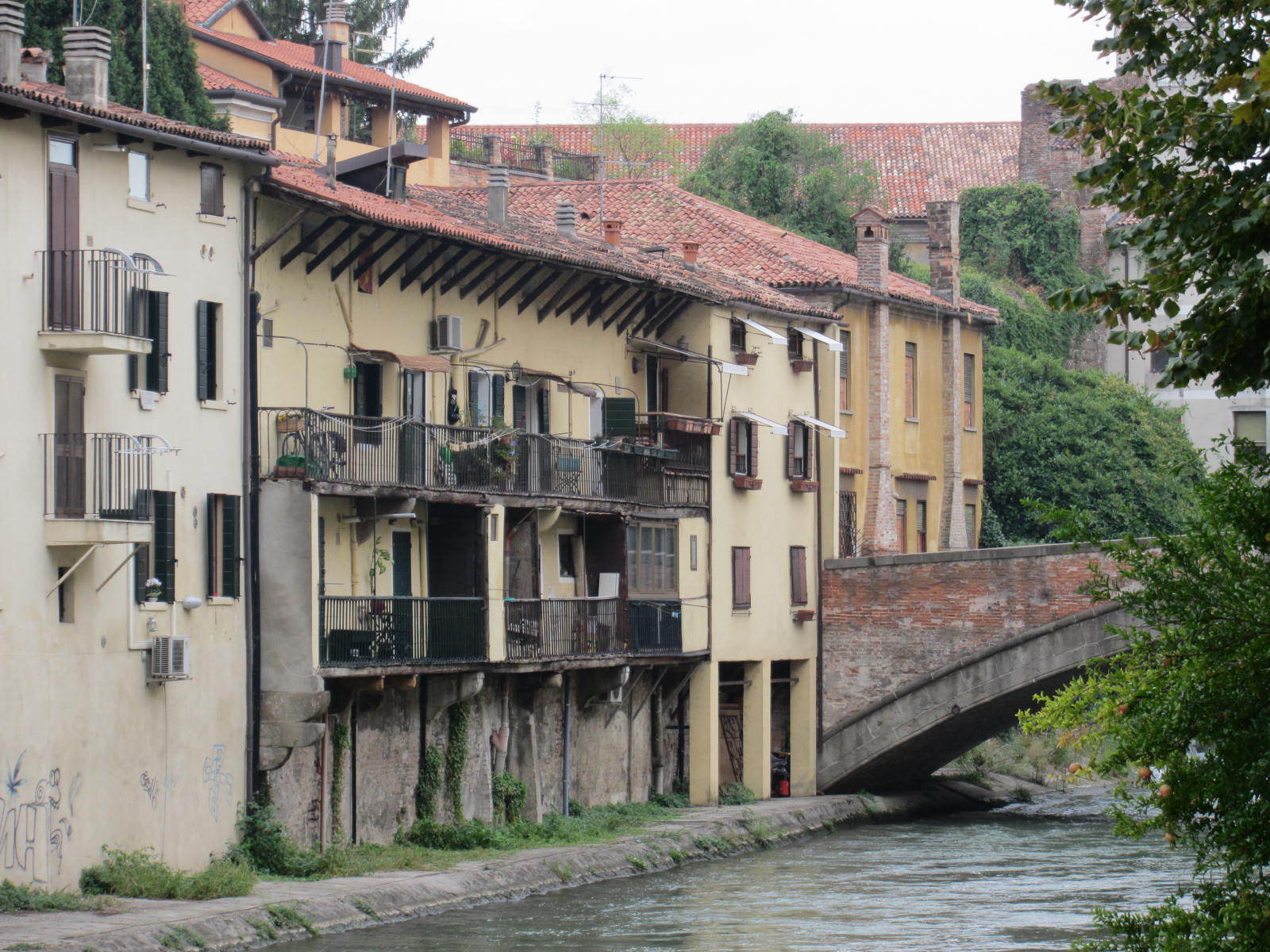 Старинные дома в Падуе, Италия
