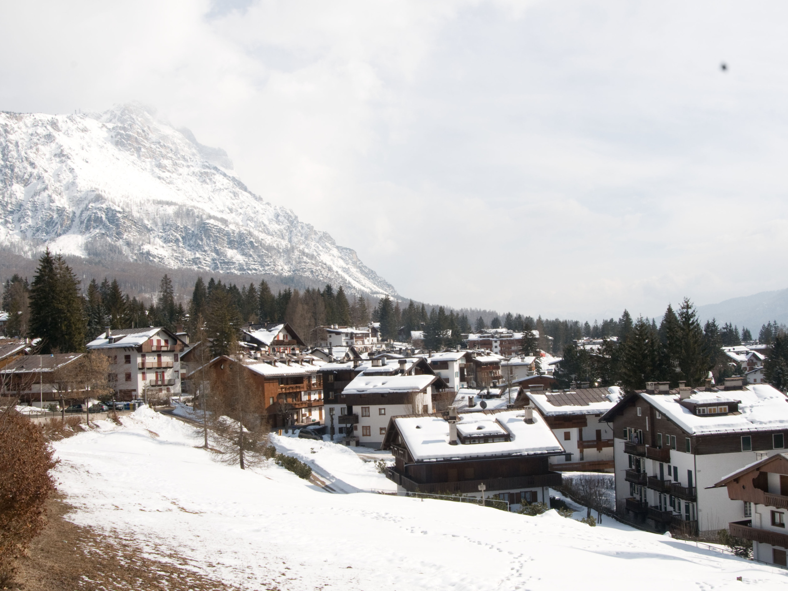 Горнолыжный курорт Кортина д'Ампеццо, Италия