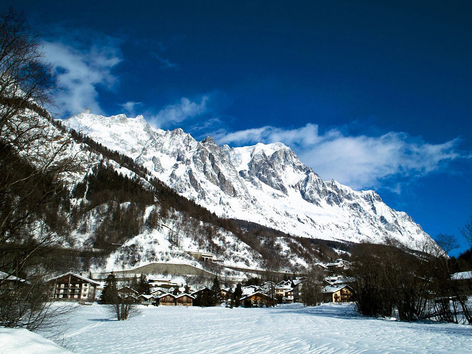 Горнолыжный курорт Курмайор, Италия