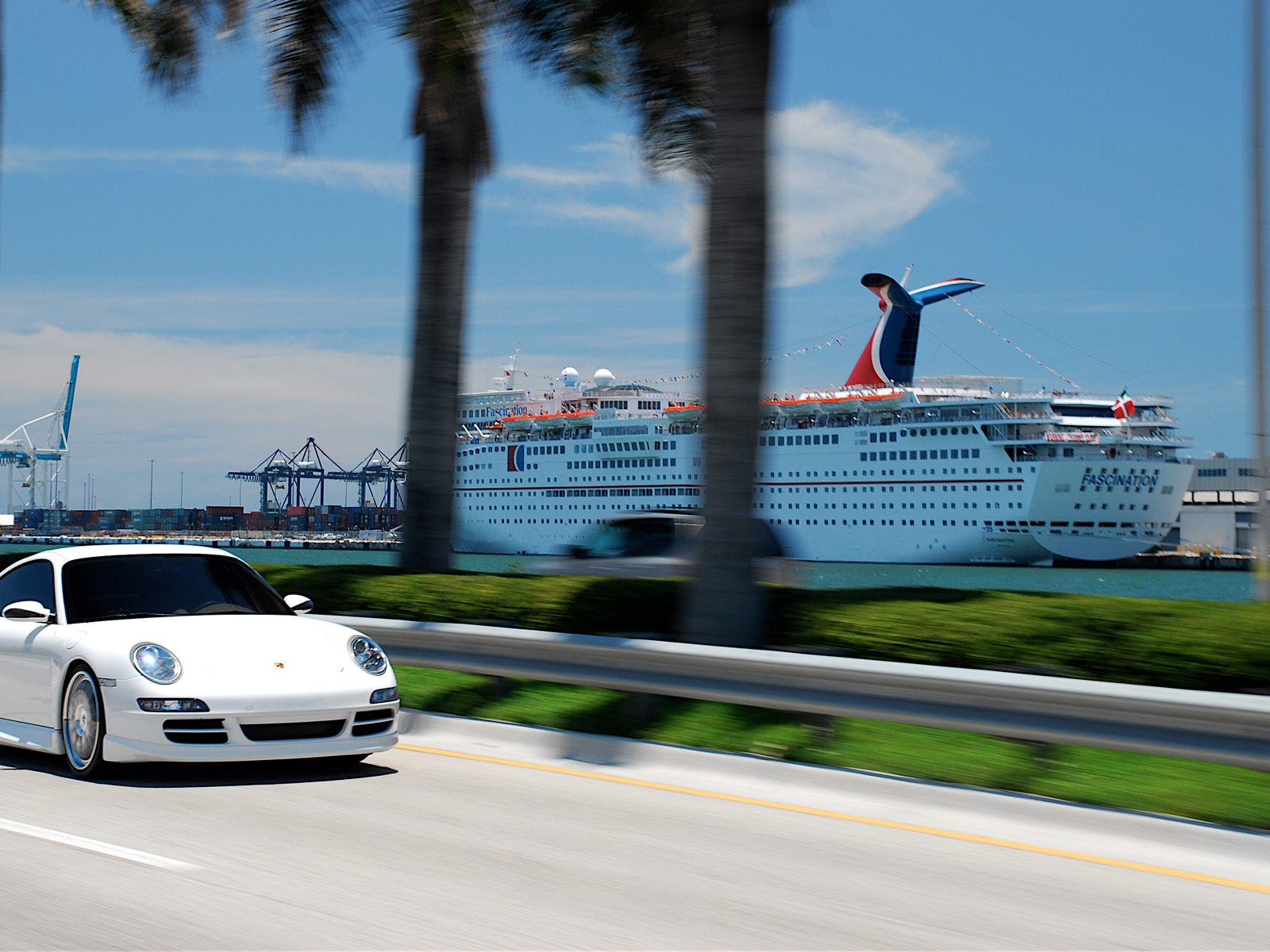 Порше в Майами