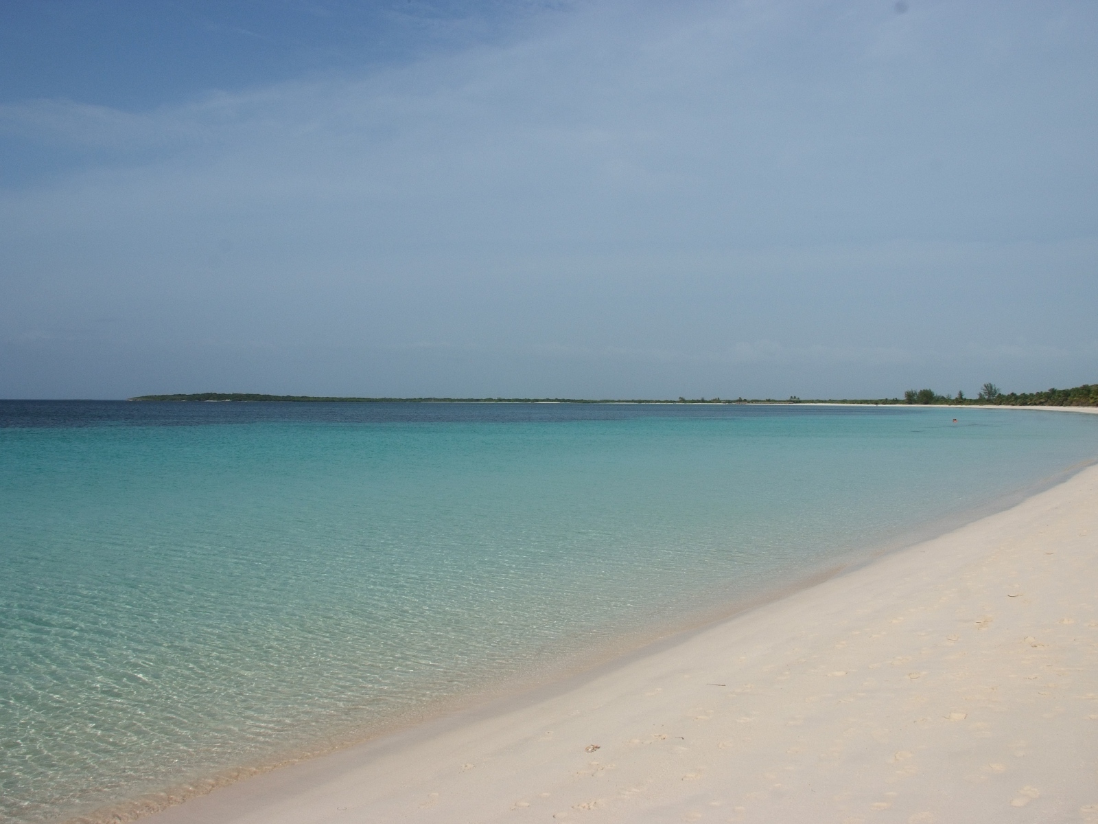Голубая лагуна на курорте Кайо Санта Мария, Куба