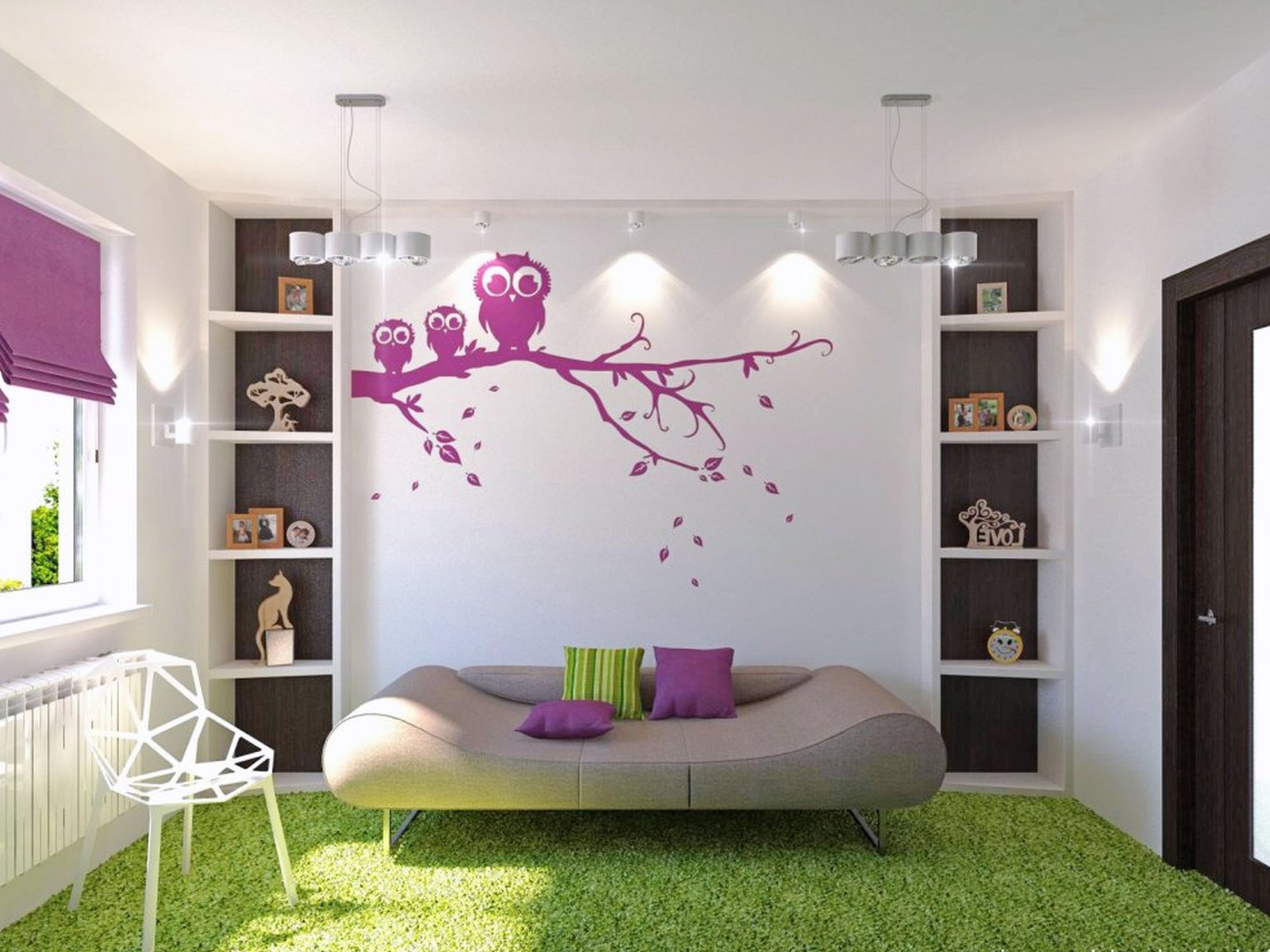 Сиреневая аппликация на стене в детской