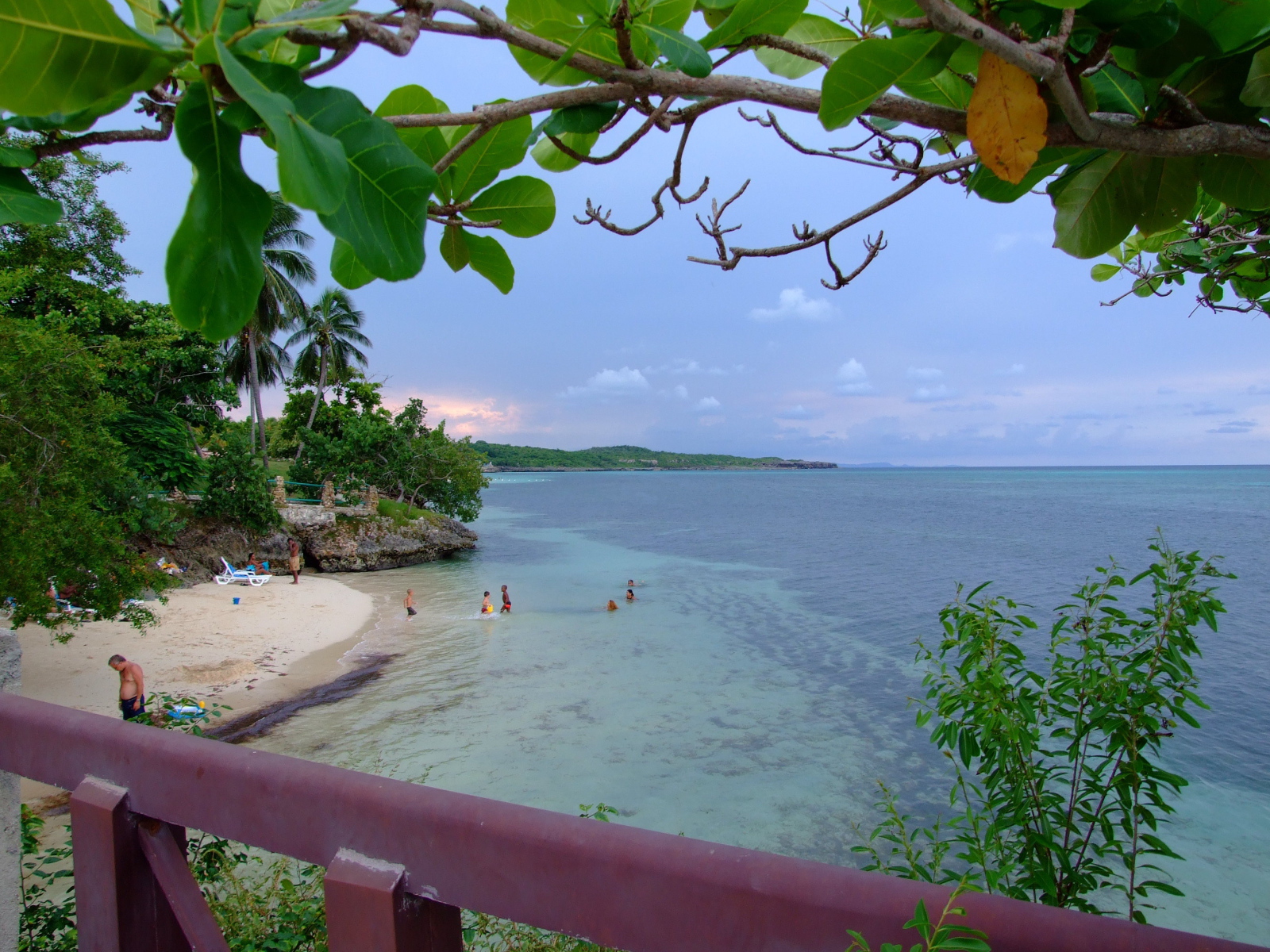 Весенний отдых на курорте Гуардалавака, Куба