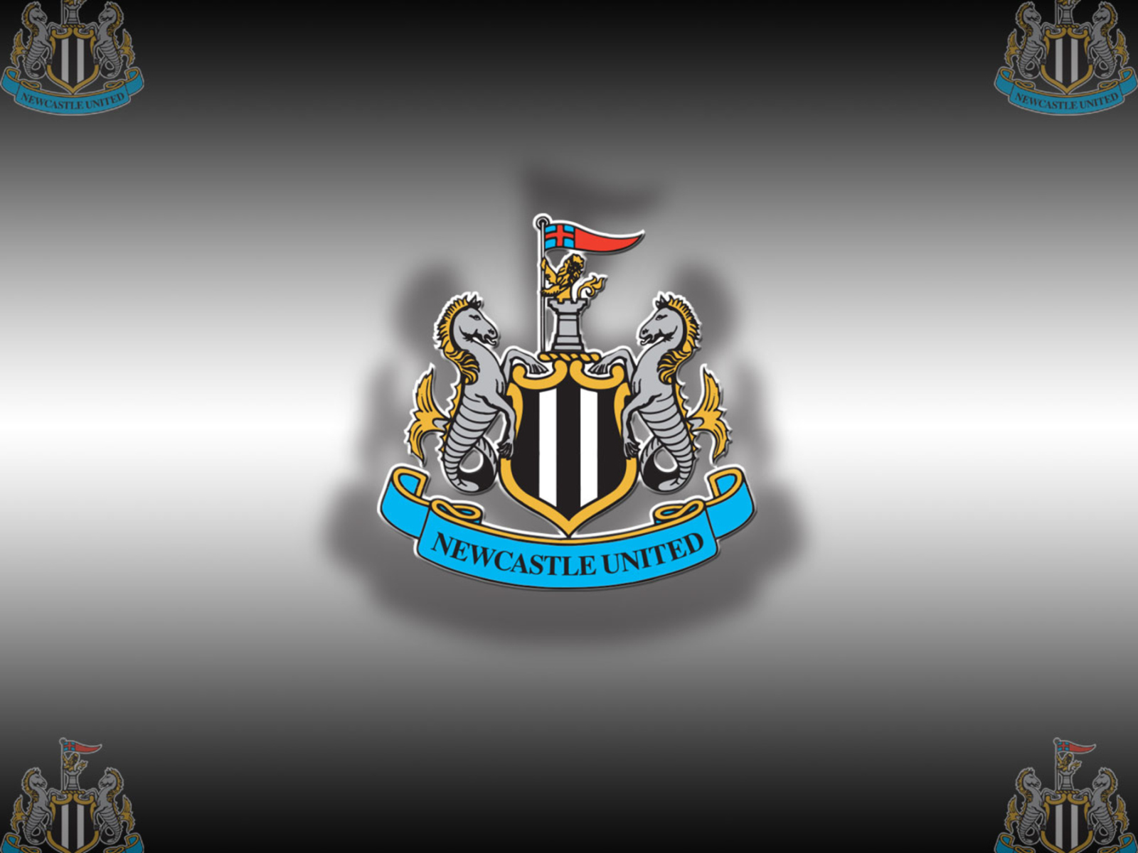 Лучший футбольный клуб Ньюкасл Юнайтед