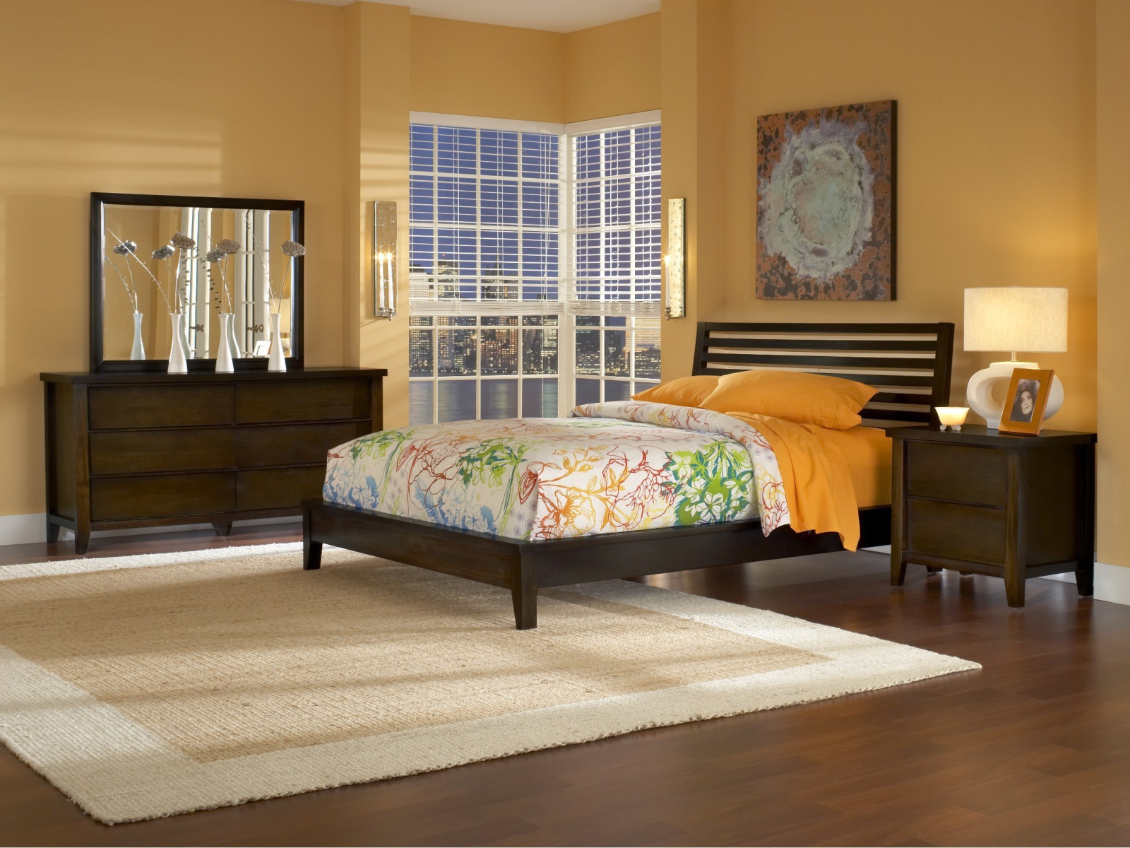 Желтая спальня