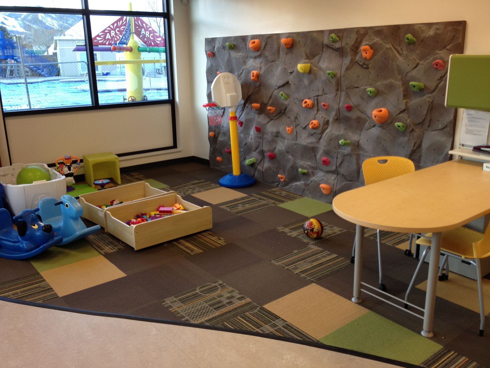 Игровая зона в детской