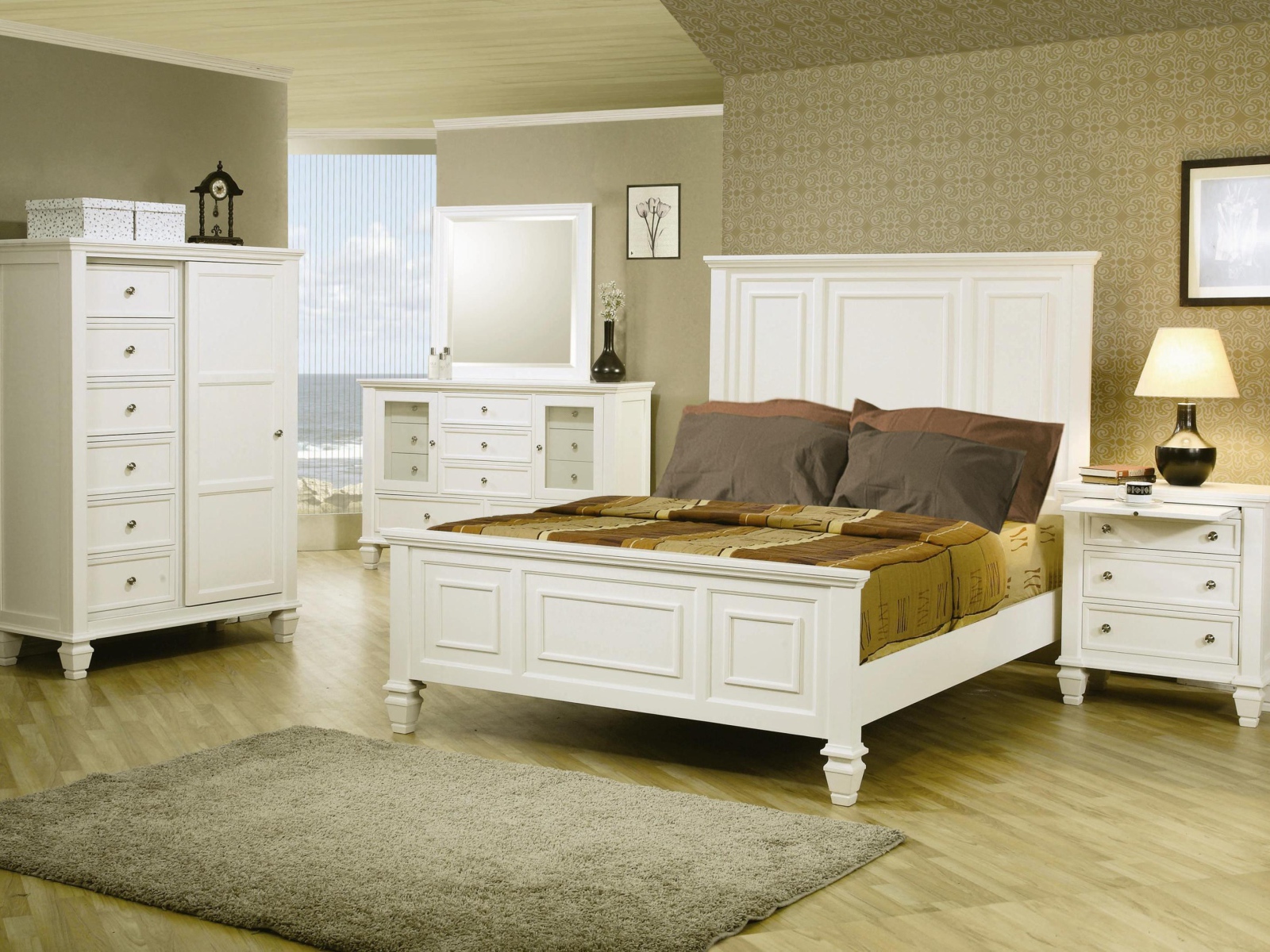 Белая мебель в спальне