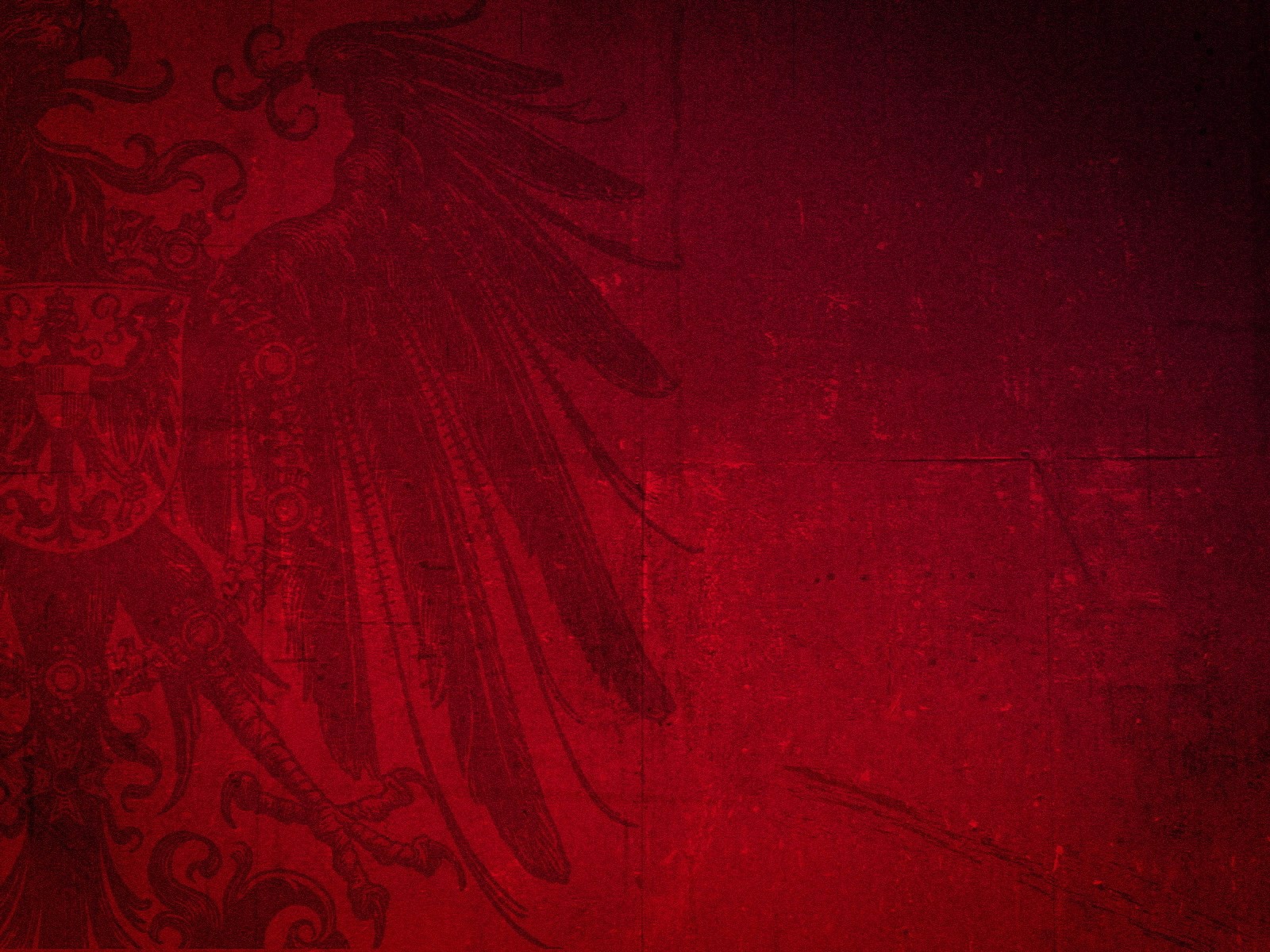 Герб орел на красном фоне