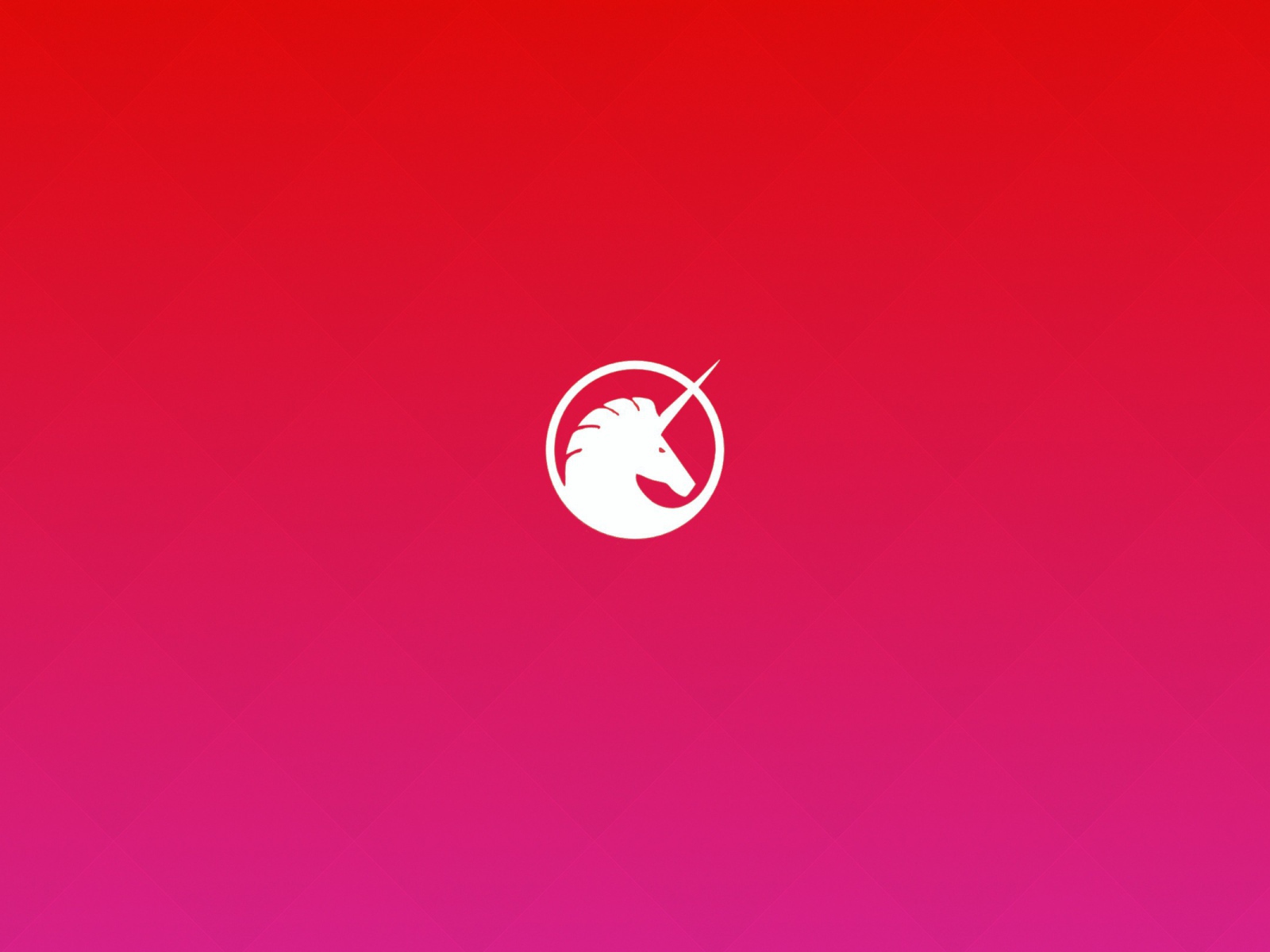 Единорог, красный фон Ubuntu