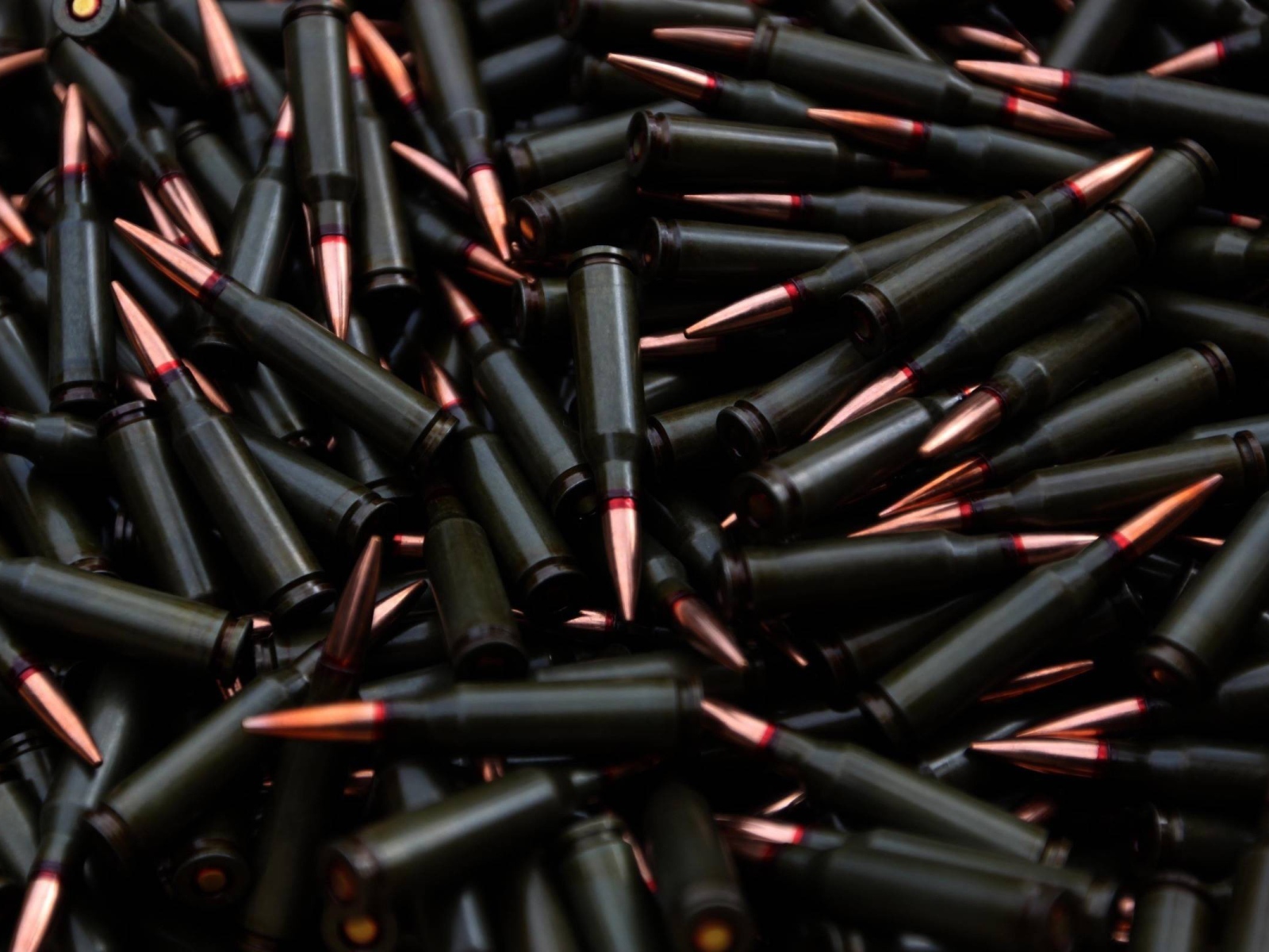 Медные пули в черных патронах