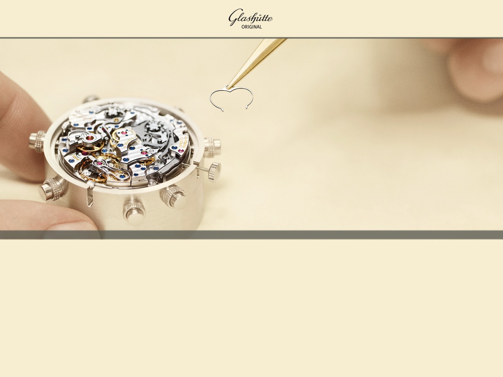 Сборка механизма дорогих белых часов