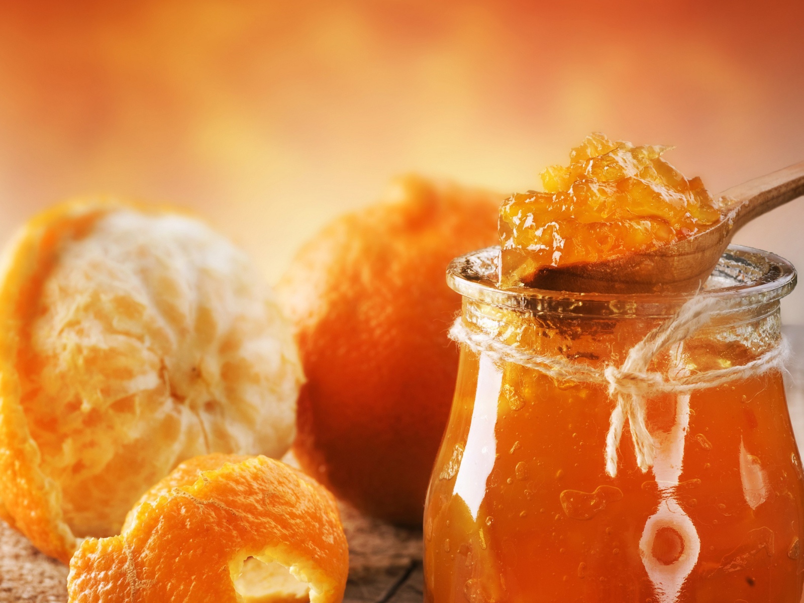 В банке варенье из апельсинов