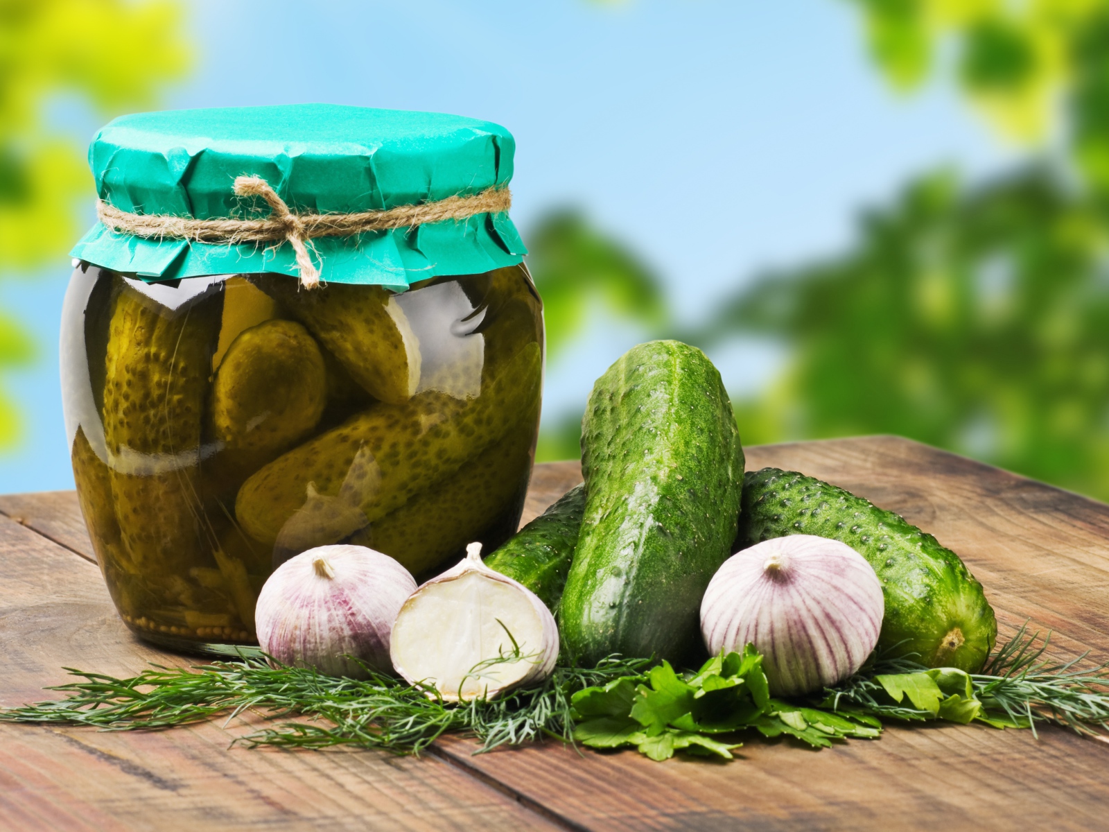 	   Pickled cucumber in glass containers