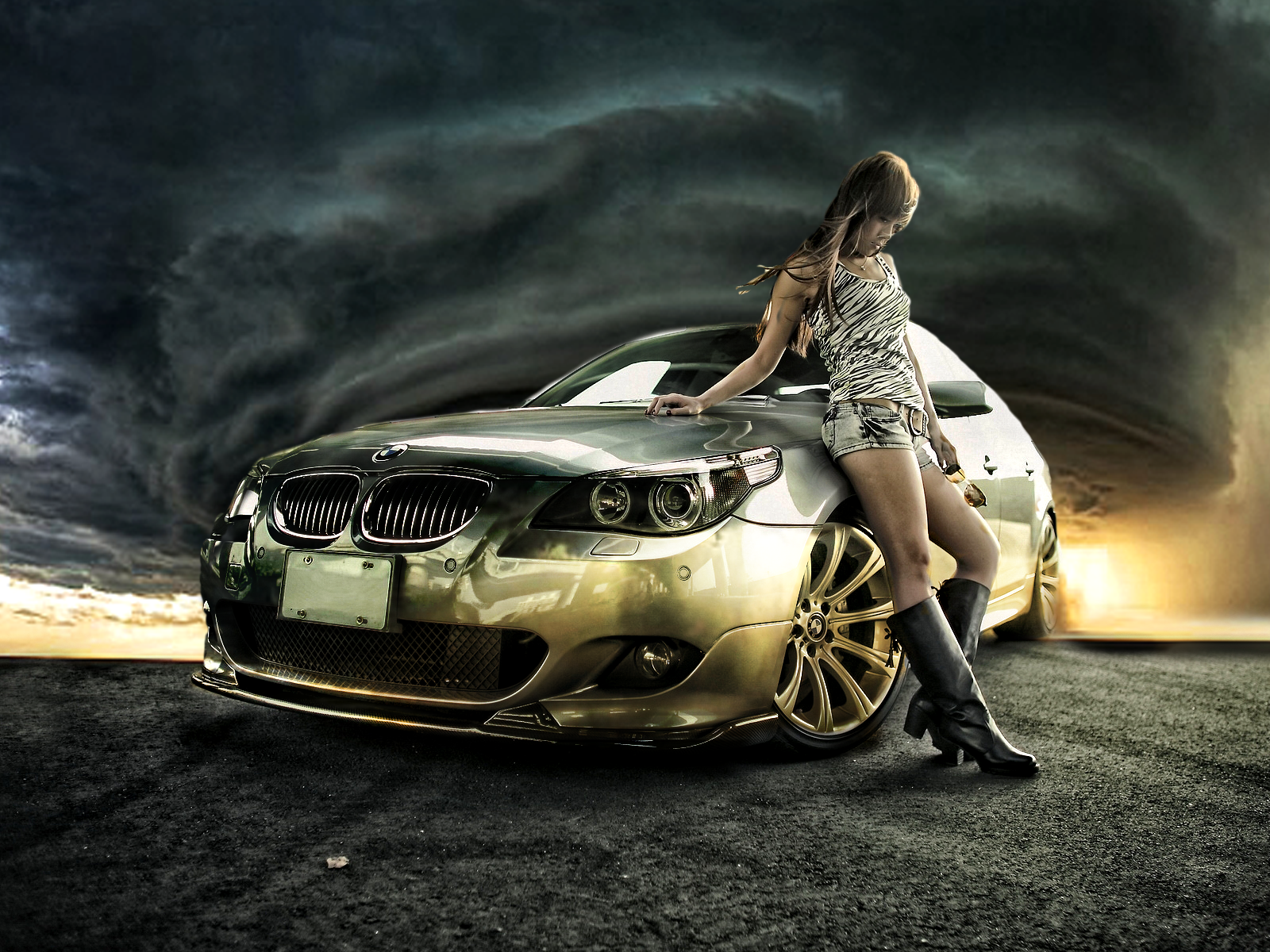 Девушка у золотого БМВ на фоне урагана