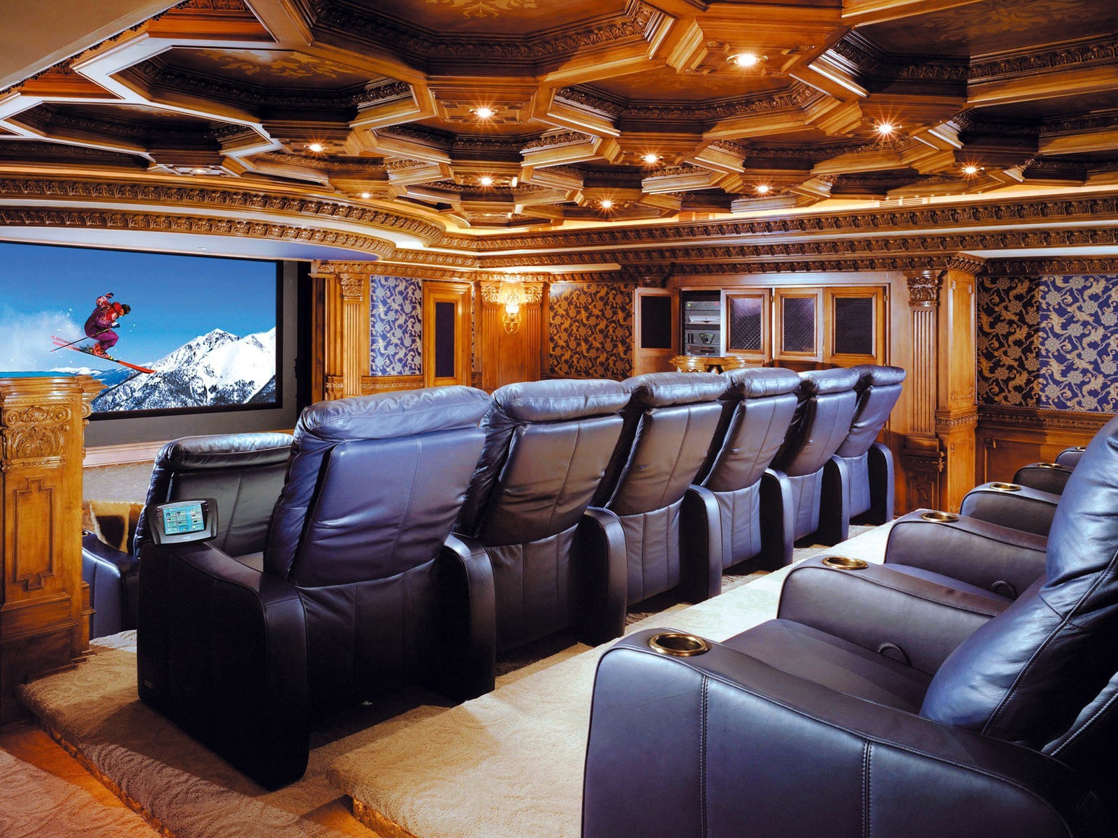 Роскошный домашний кинотеатр