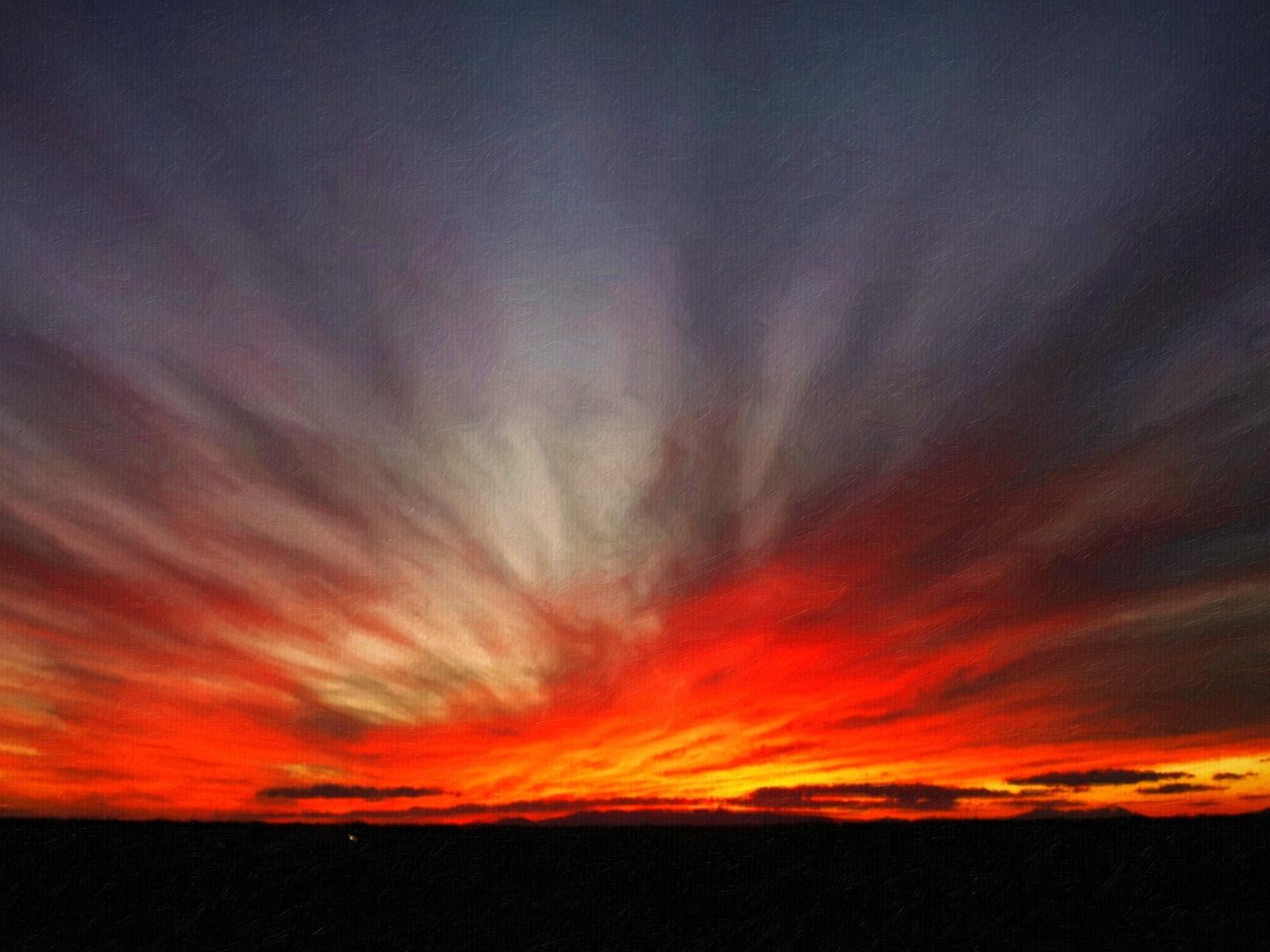 Красное небо пылает на закате