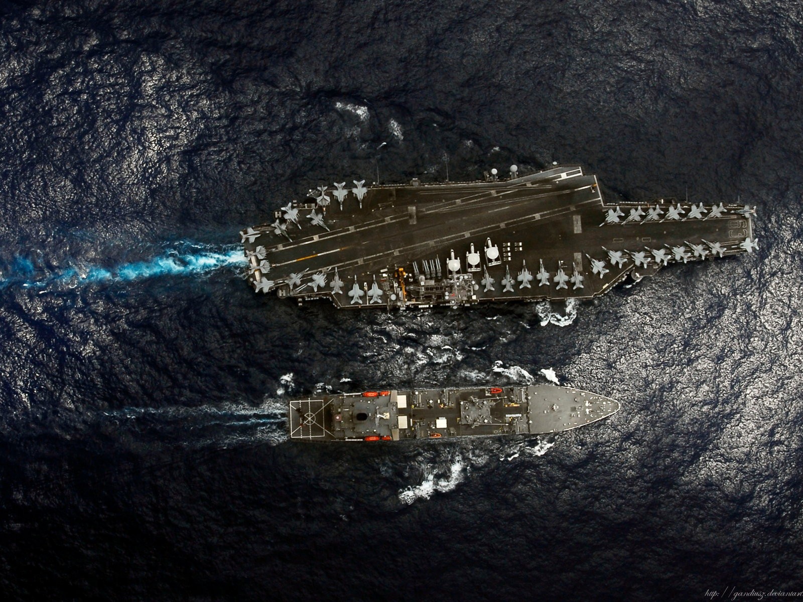 Фото авианосца с высоты