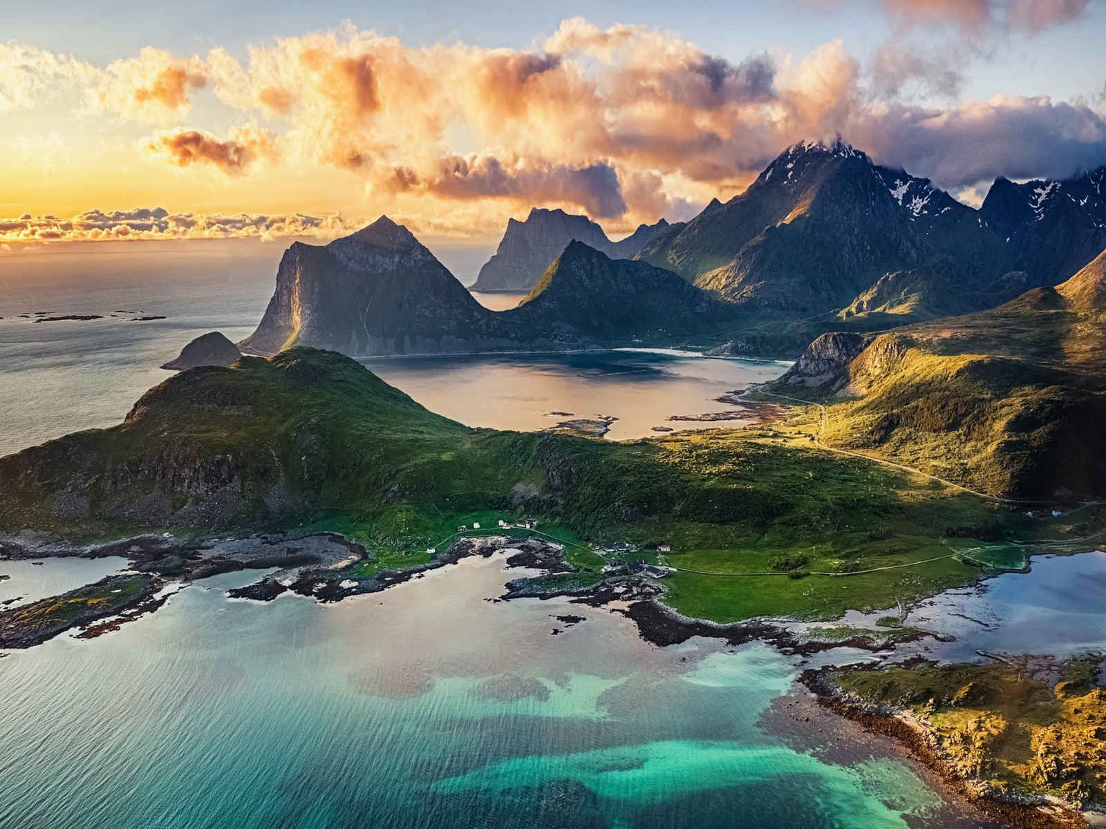 Сказочное побережье в Норвегии