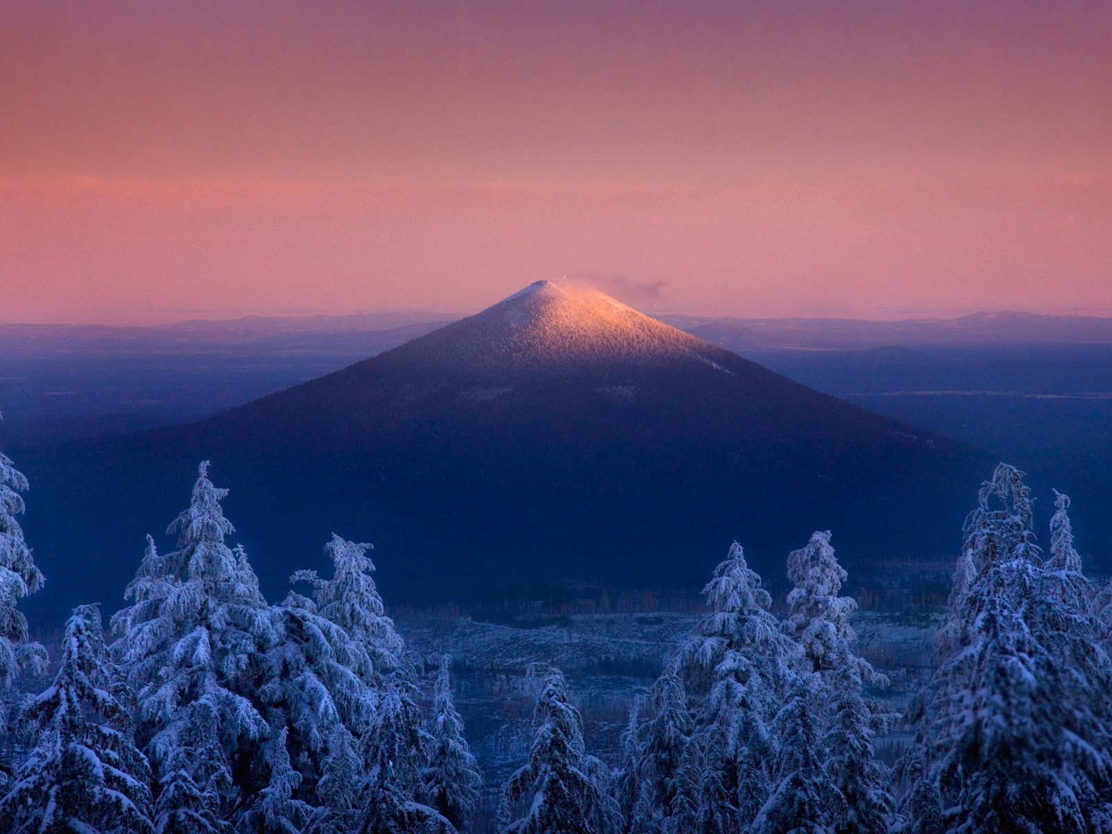 Потухший вулкан в Орегоне