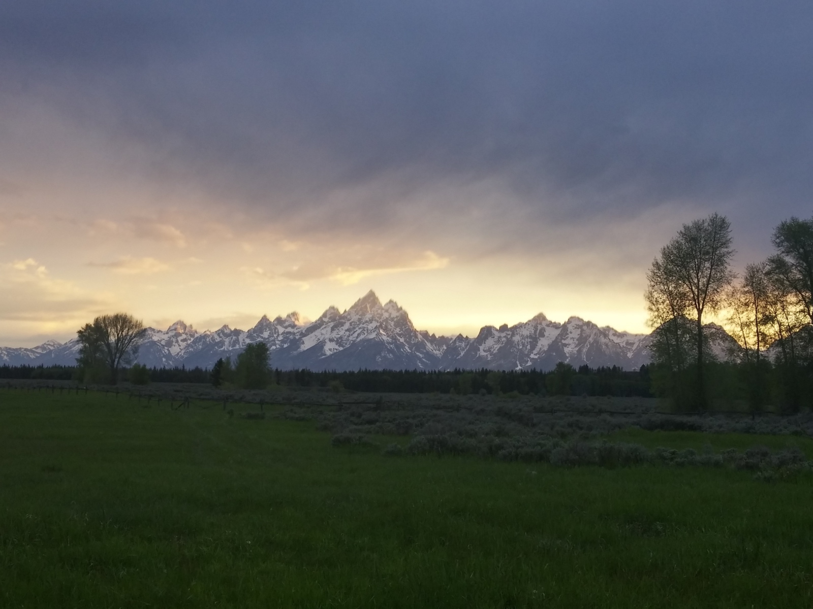 Горы в национальном парке Гранд Титон