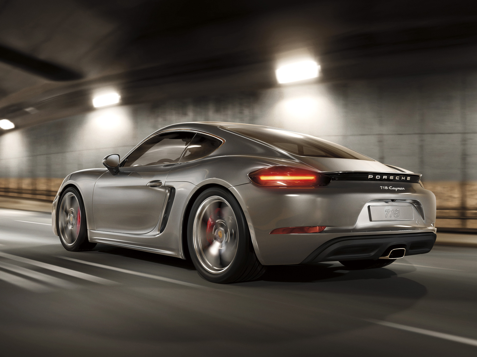 Спортивный автомобиль Porsche 718 Cayman GT4, 2018 вид сзади