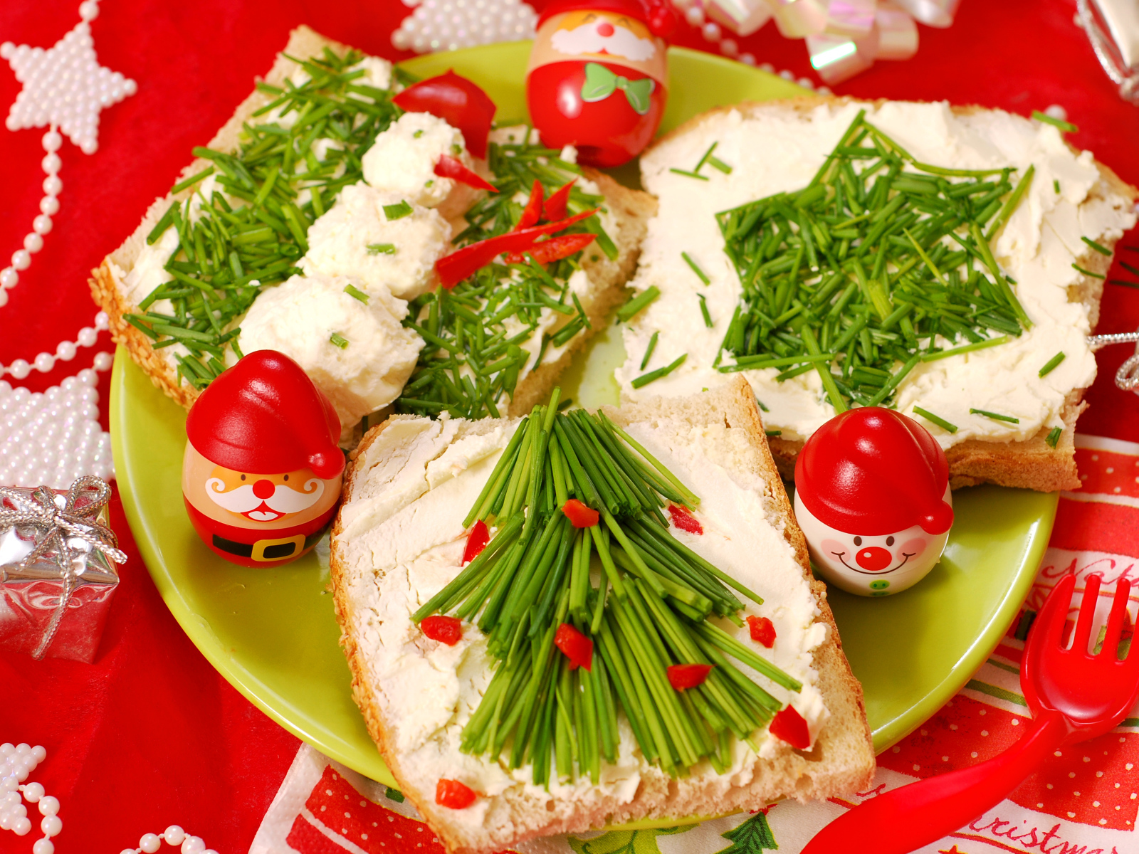 Праздничные бутерброды на Новый год