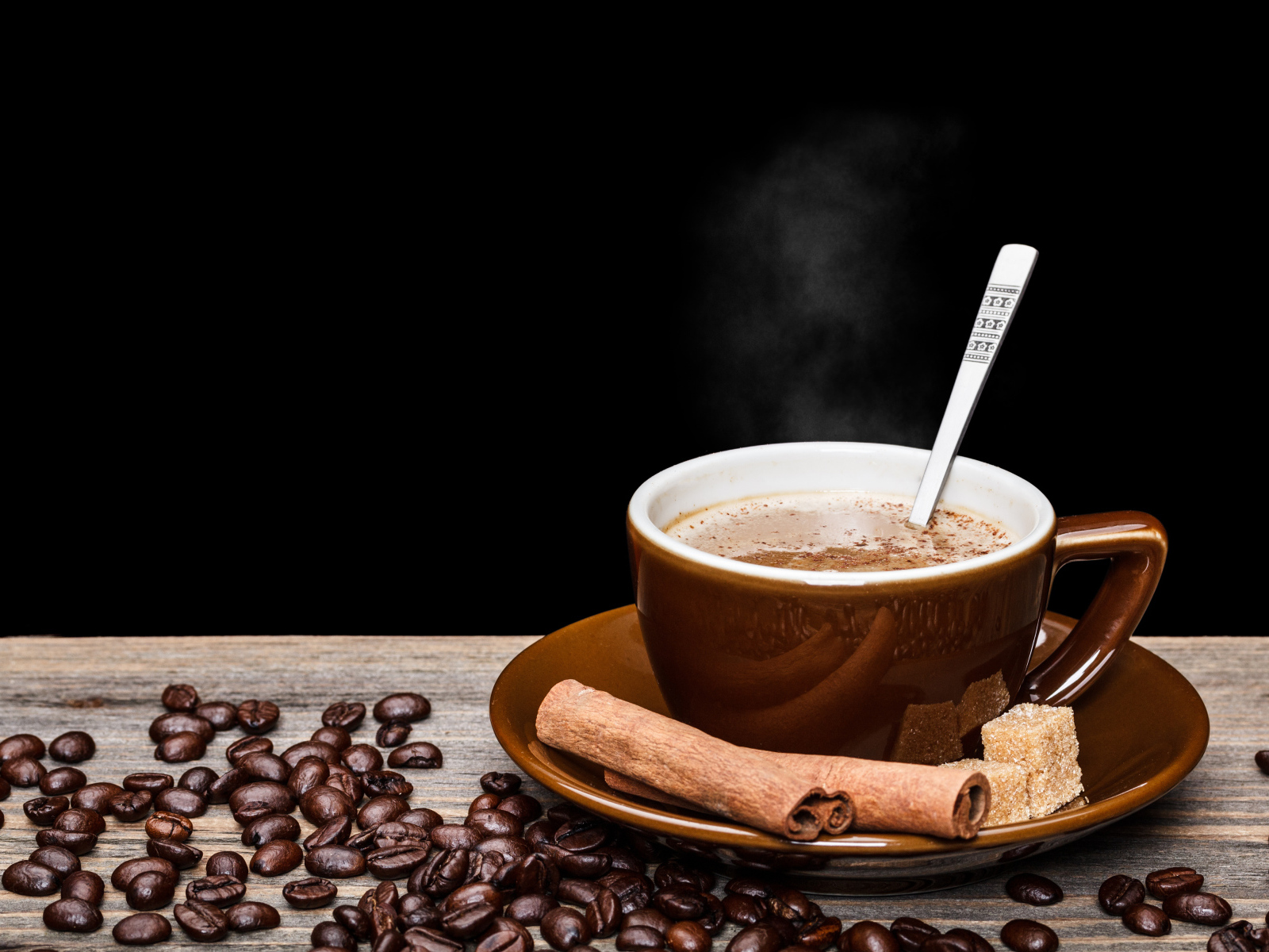 Ароматный кофе с корицей 
