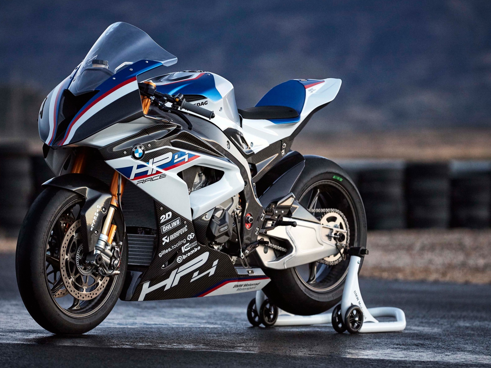 Мотоцикл BMW HP4 Race 2017 