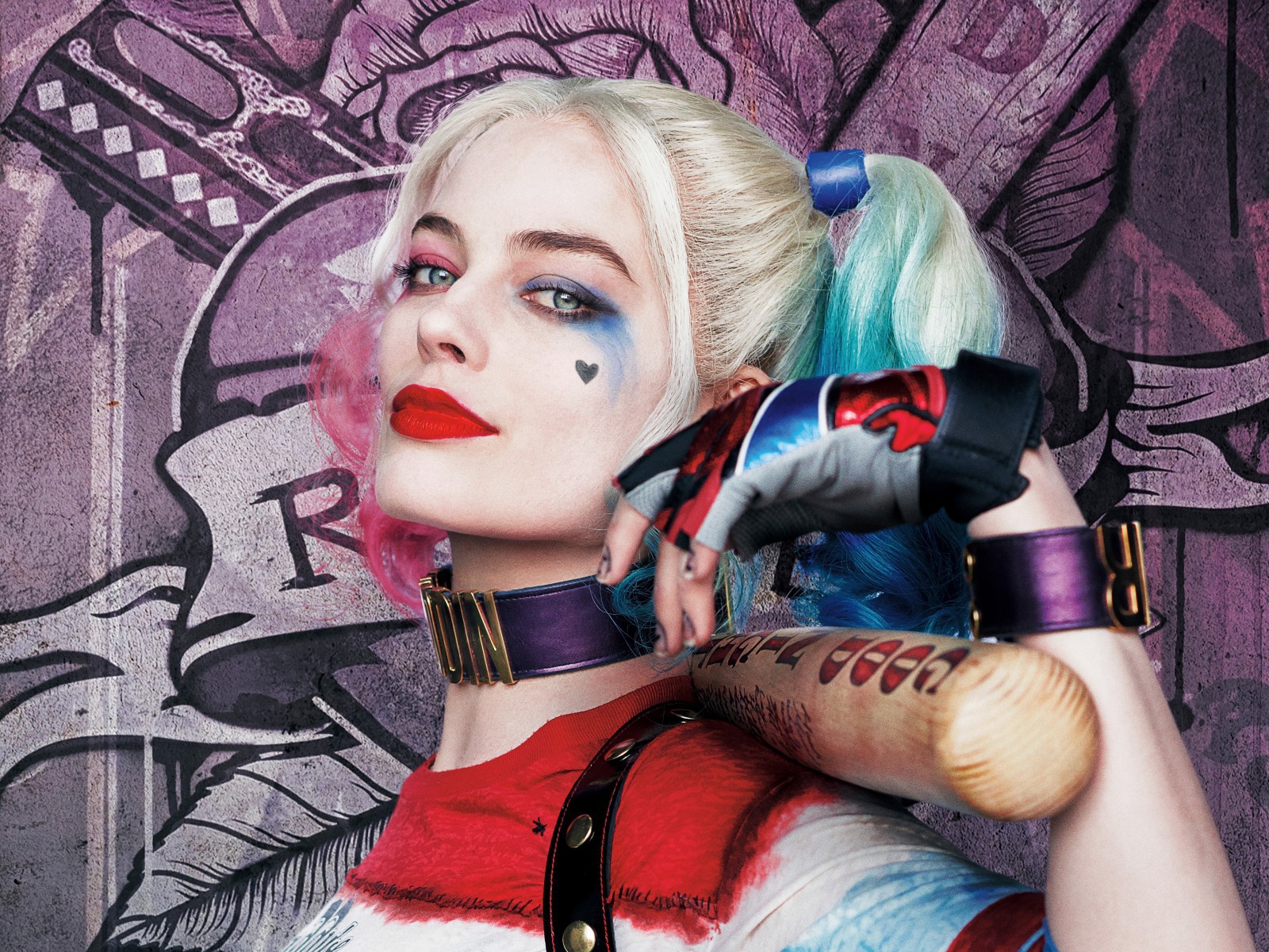 Харли Квинн персонаж фильма Отряд самоубийц 