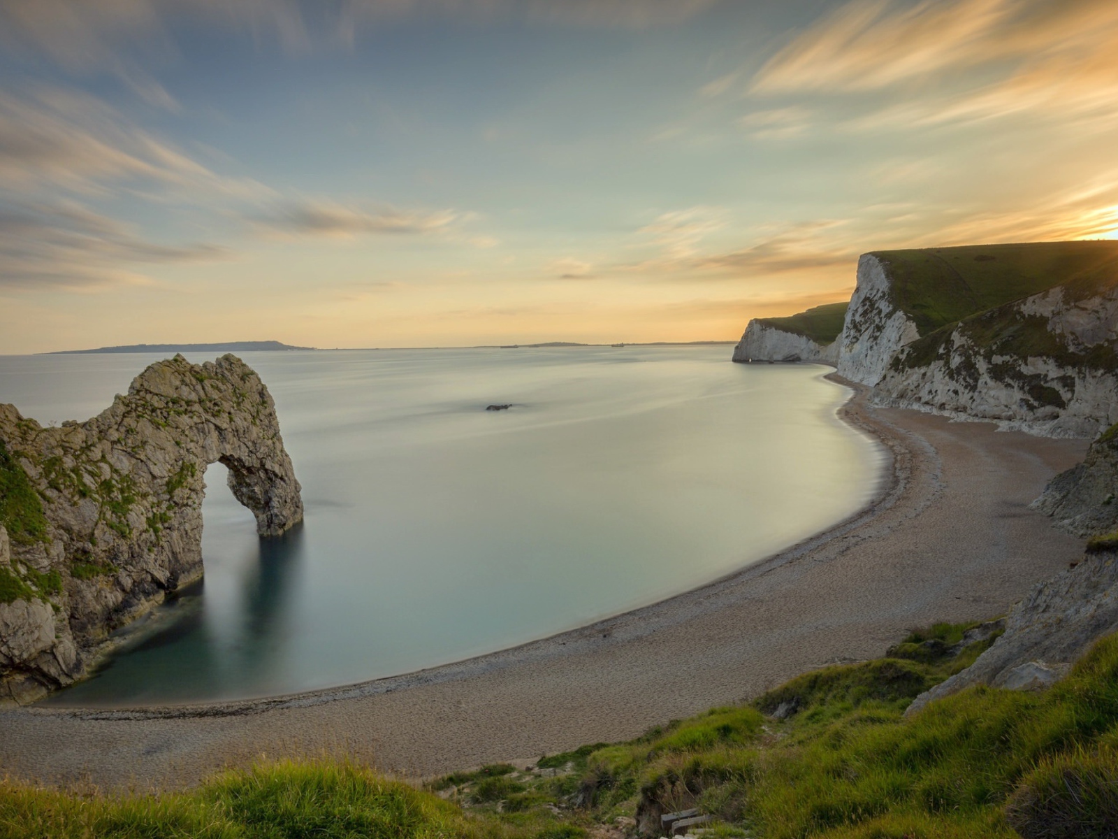 Арка Дердл-Дор на закате солнца