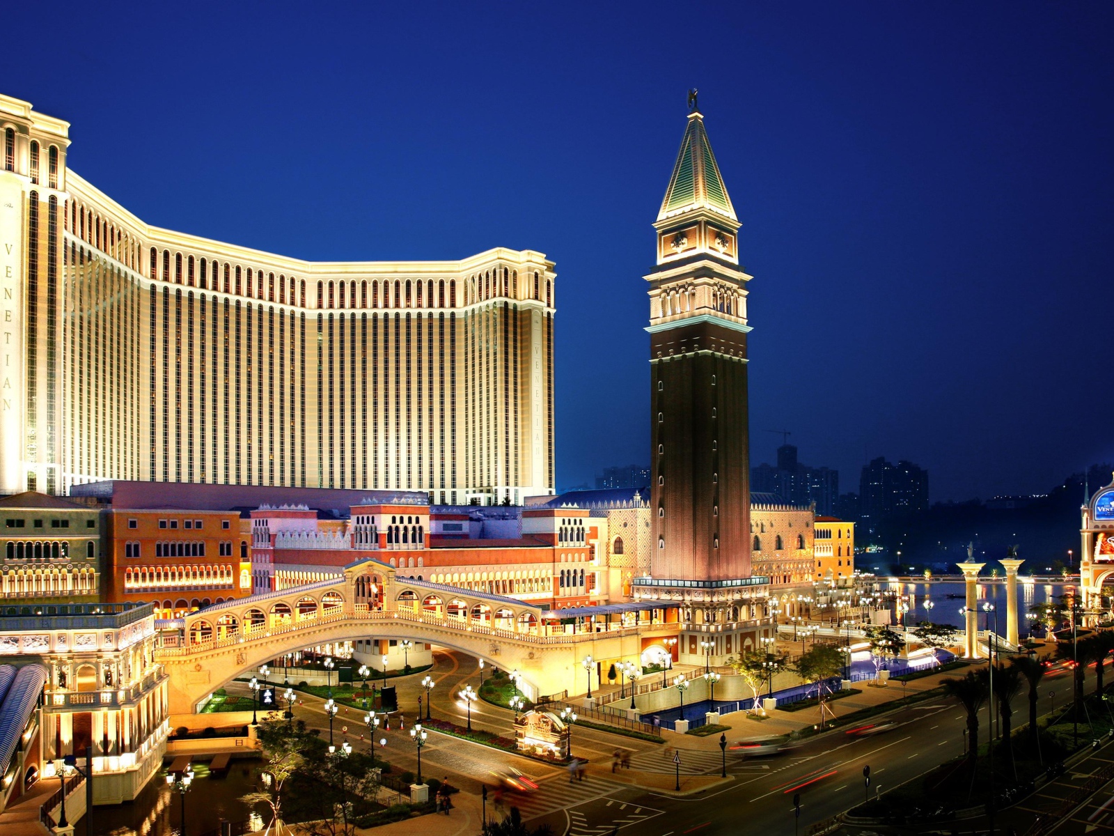 Отель Venetian в ночное время, Макао, Китай 