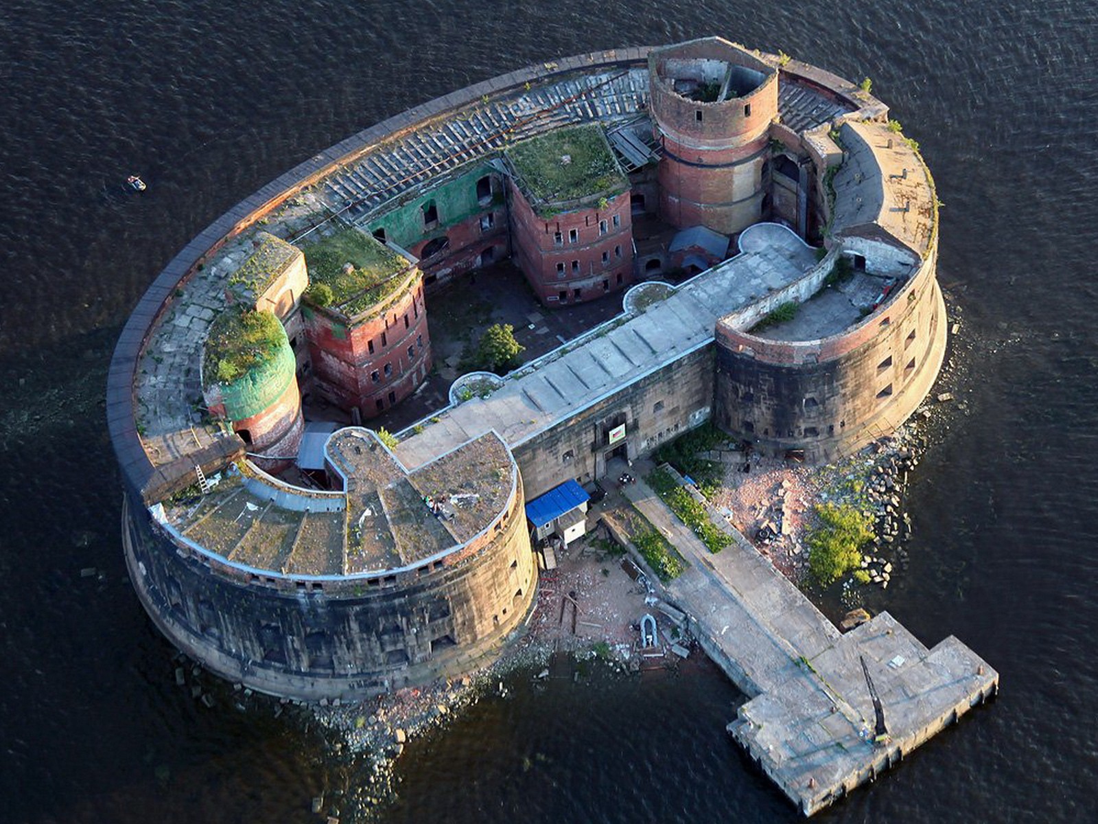 Fort санкт петербург