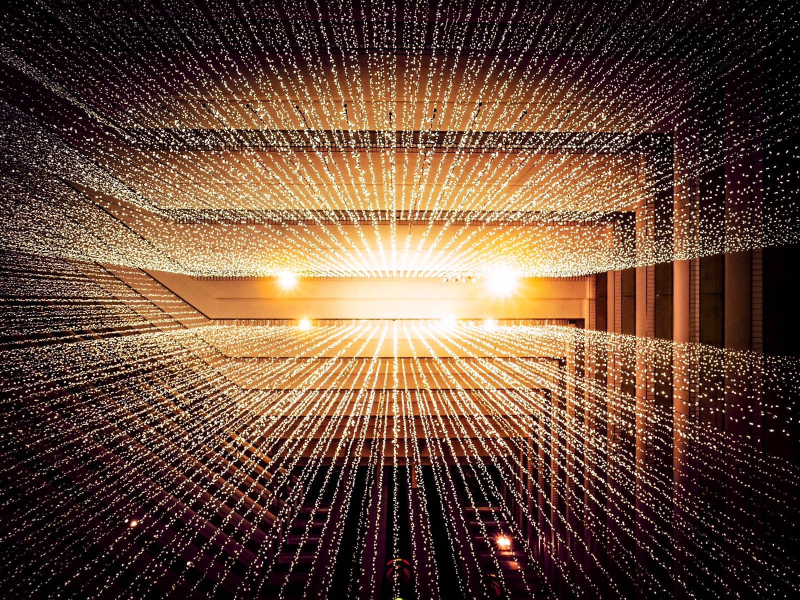 Яркие светящиеся линии, 3д графика