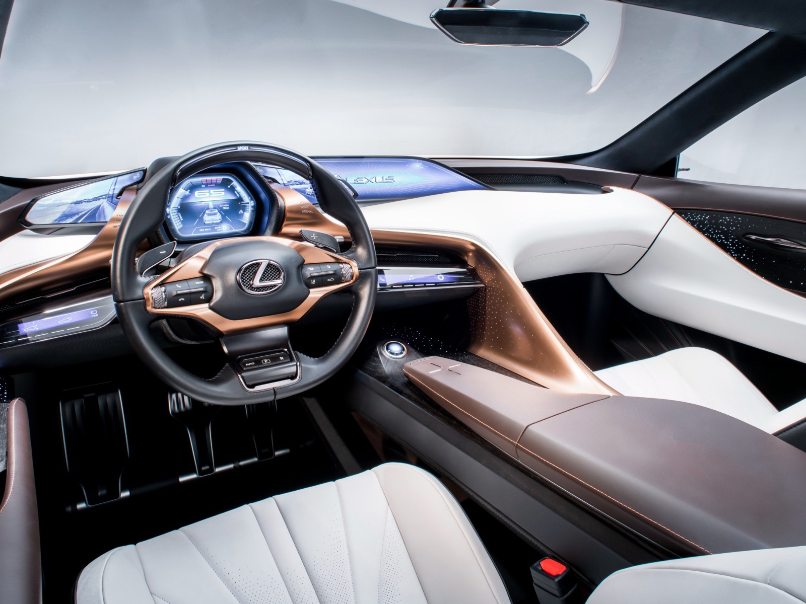 Стильный салон автомобиля Lexus LF 1, 2018