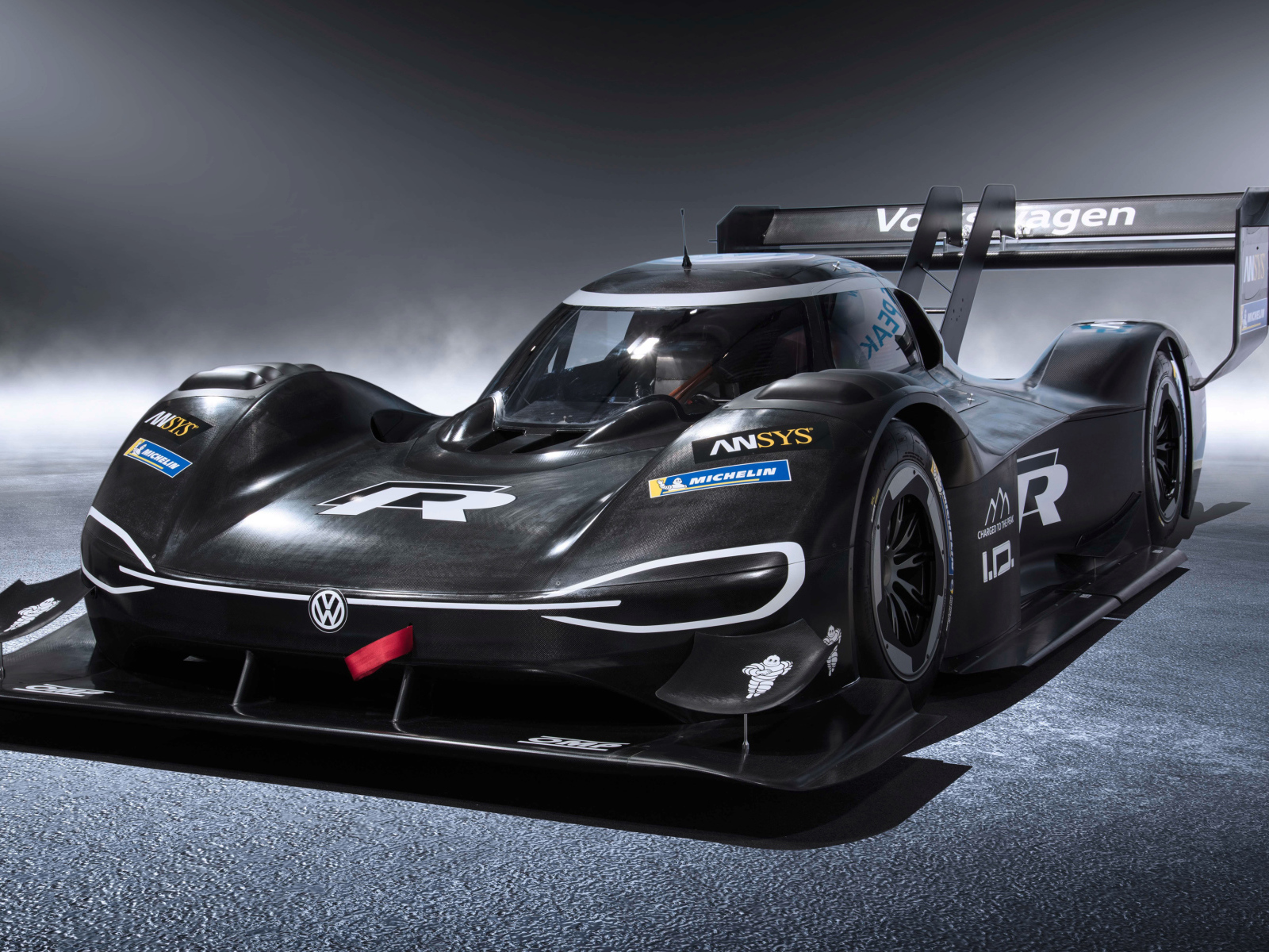 Гоночный электрокар Volkswagen ID R Pikes Peak, 2018 года