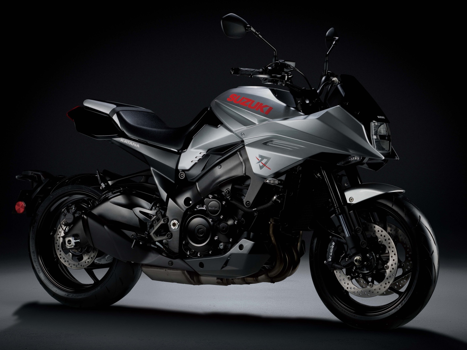 Стильный спортивный мотоцикл Suzuki Katana 2020