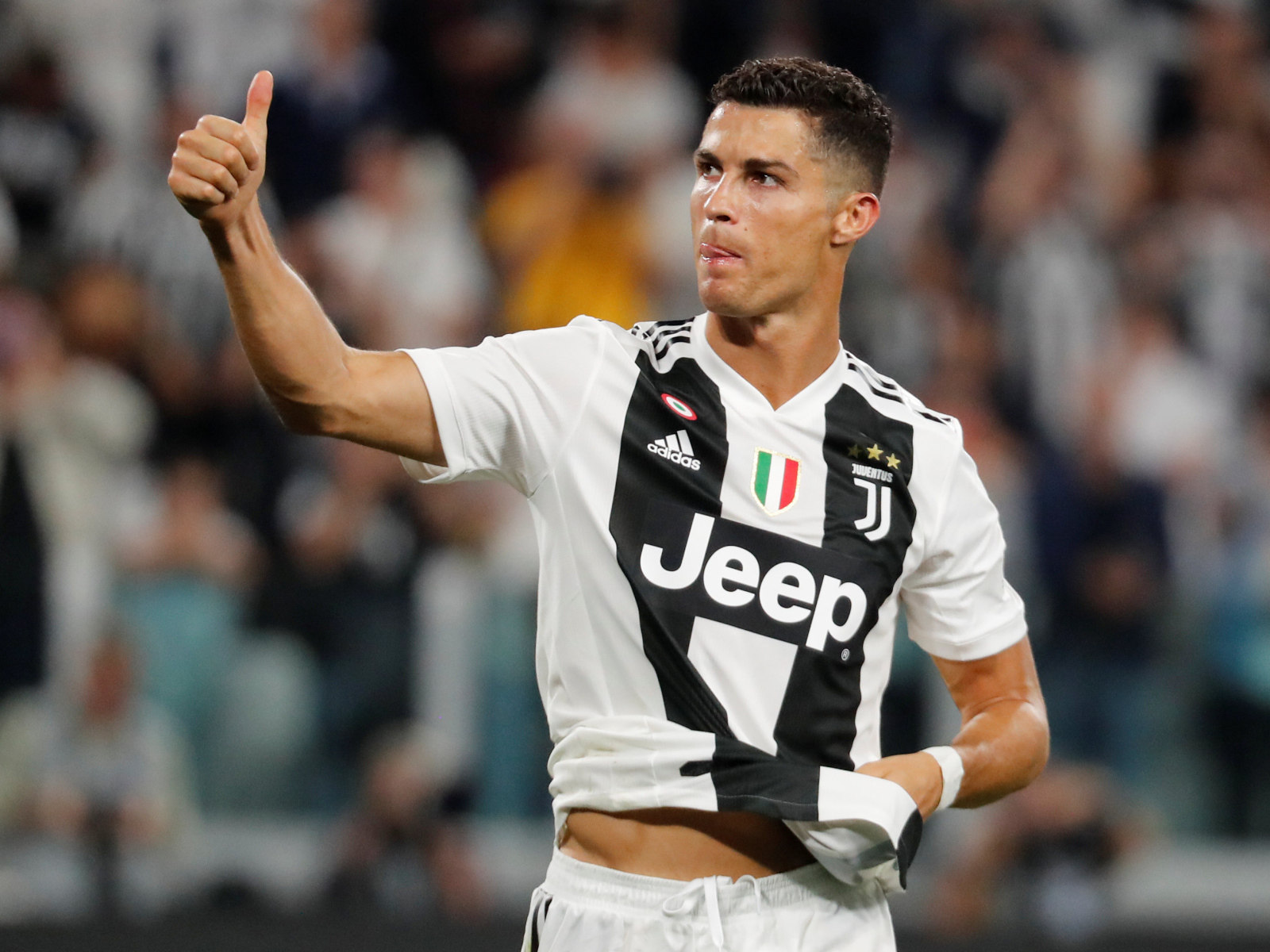 Форвард итальянского клуба Ювентус Криштиану Роналду