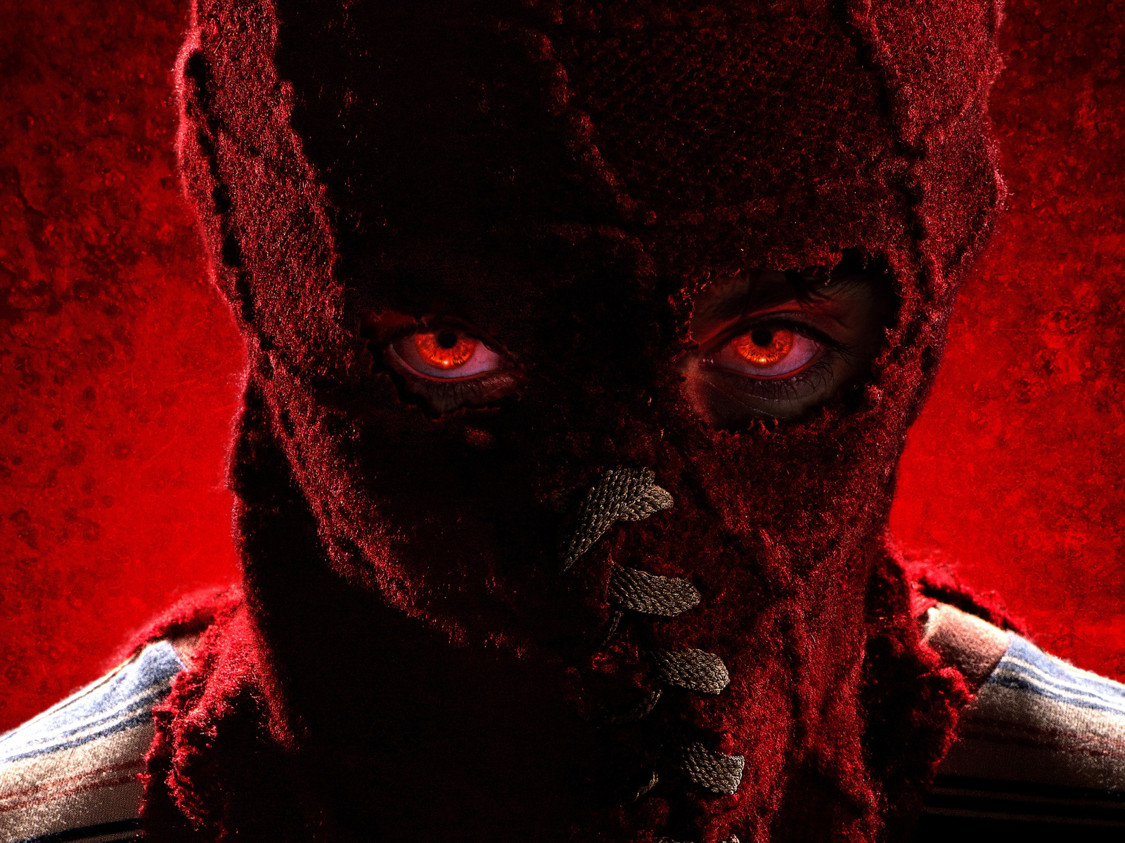 Персонаж фильма Гори, гори ясно, 2019 года крупным планом